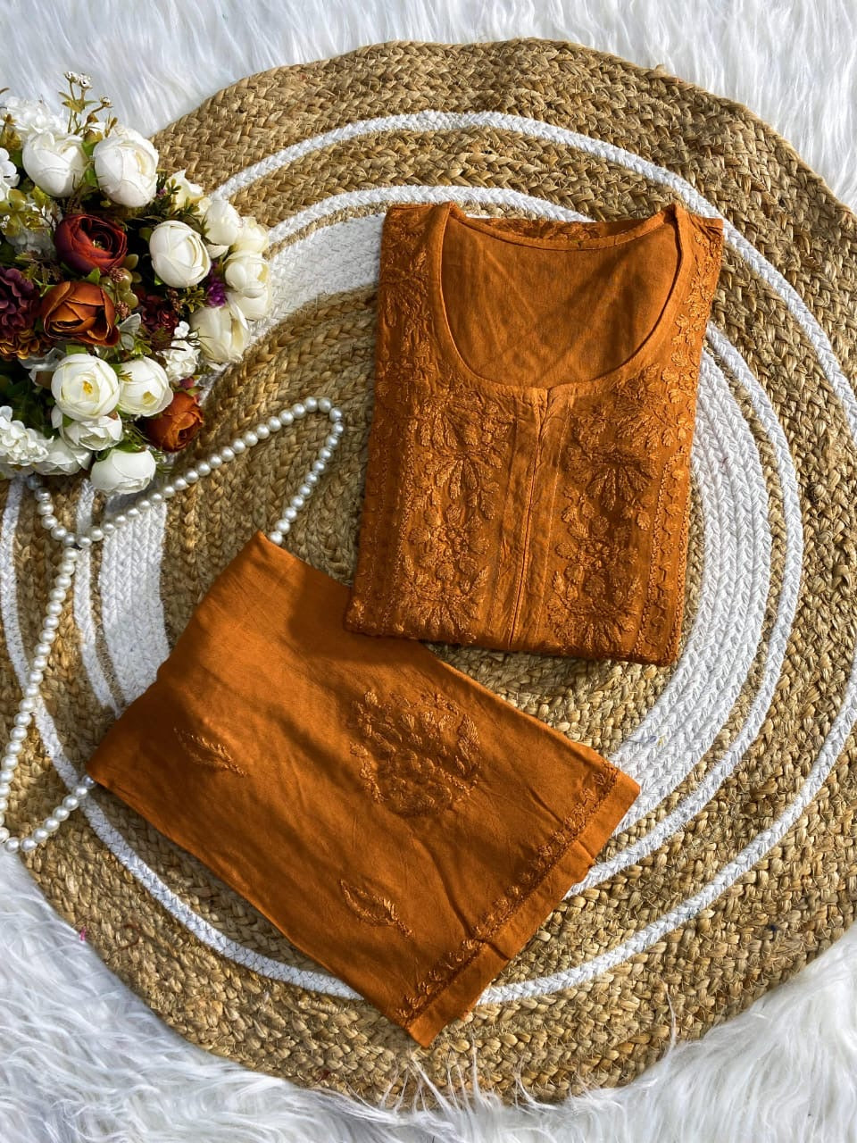 Luxurious Crafted Ghasspatti Chikankari Kurti with plazzo