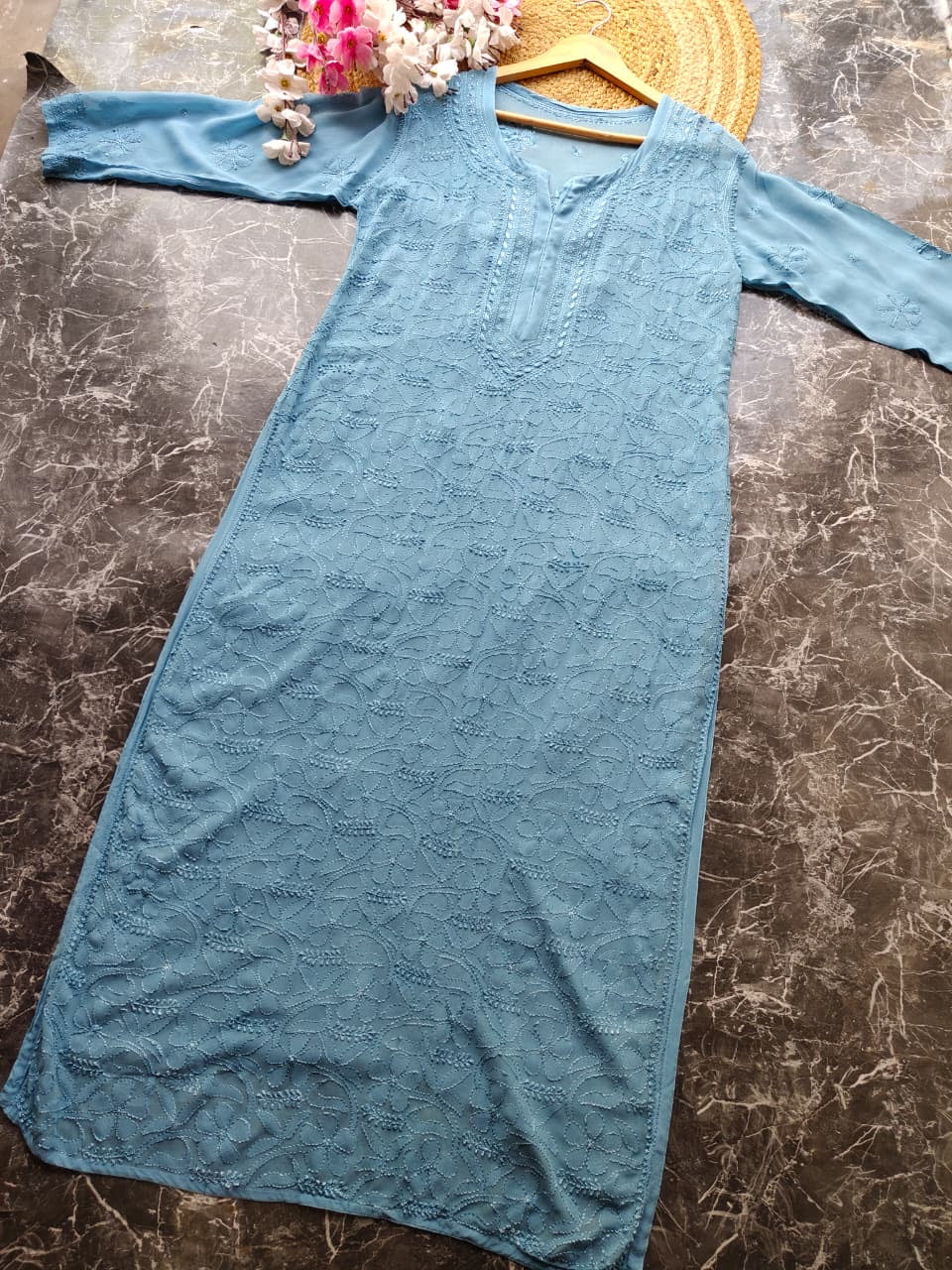 Premium viscose kurti With resham jaal allover work