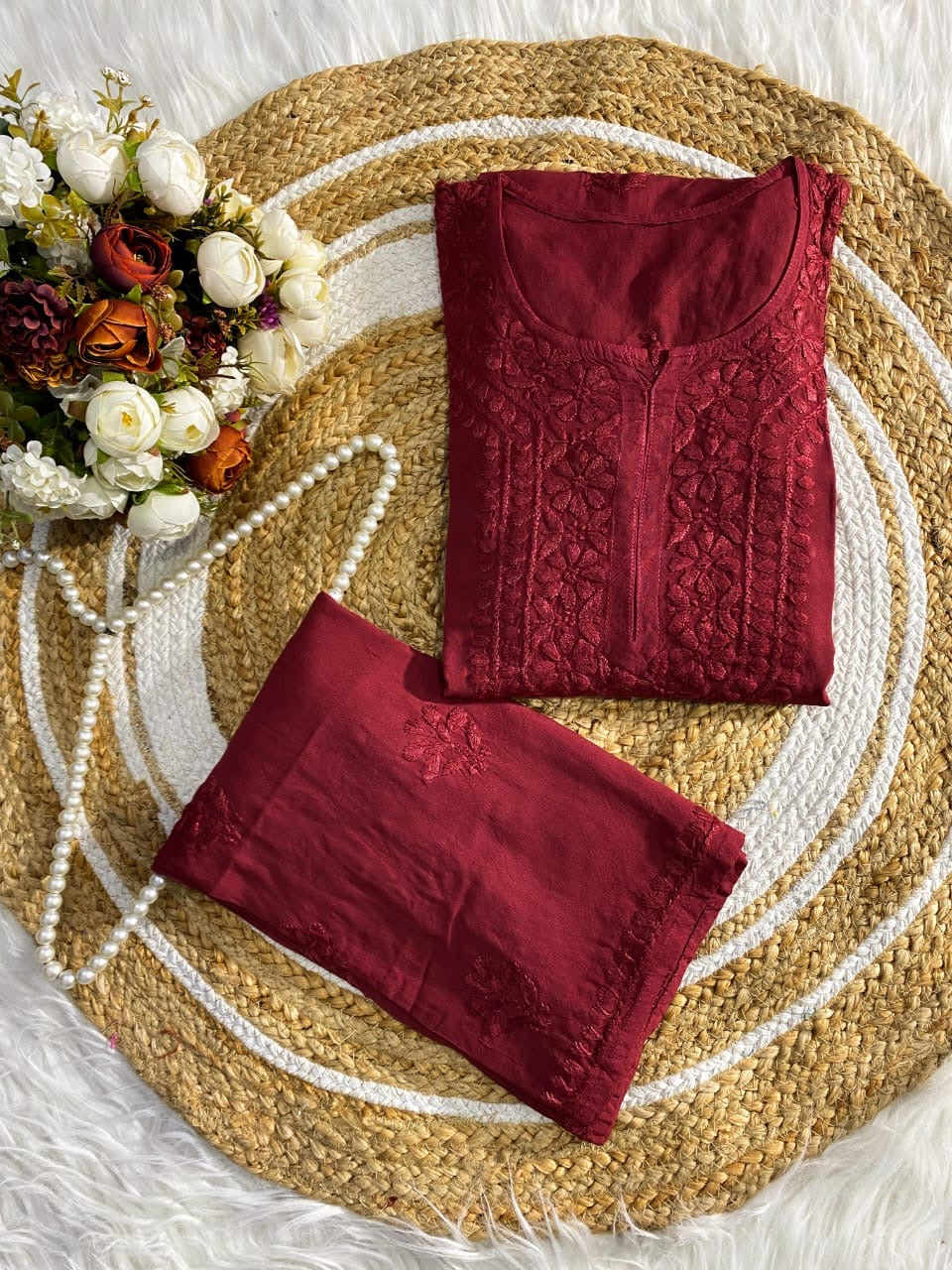 Luxurious Crafted Ghasspatti Chikankari Kurti with plazzo