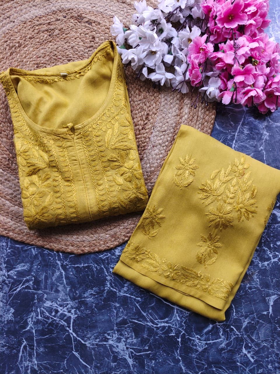 Export Quality Rayon Dyed 3d Embroidery Set