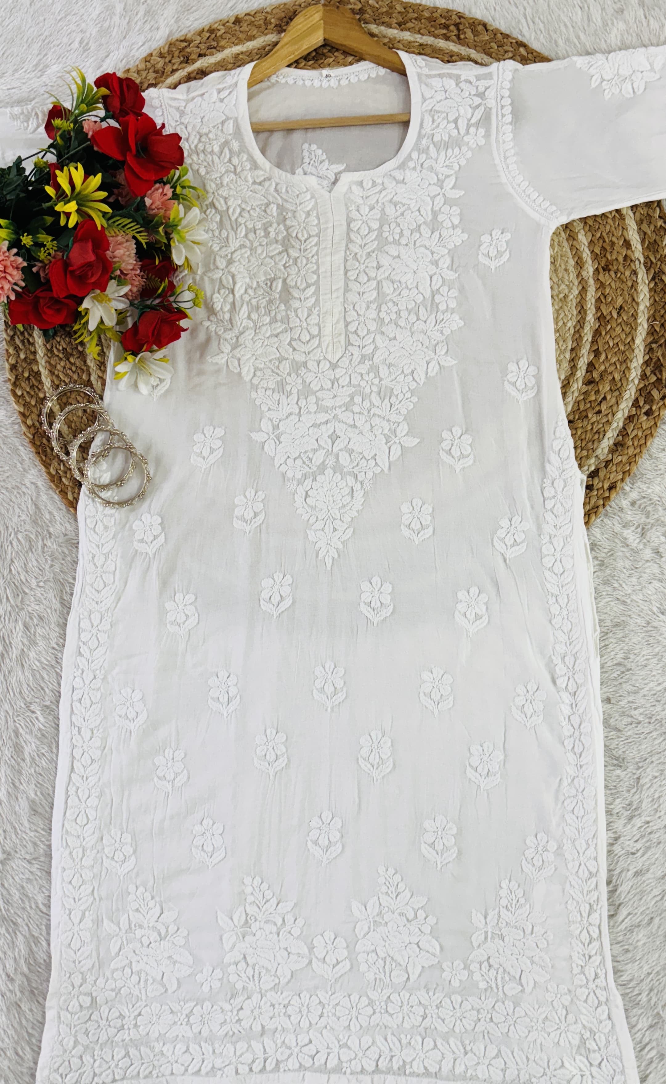 Lucknowi Chikankari Polister Thread Beautiful Ghas Patti Hand Modal Kurti
