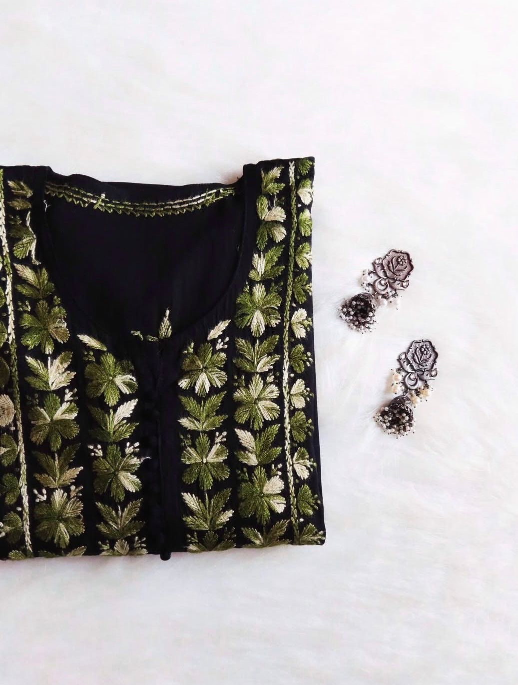 Ayaat premium beautiful black kurta contrasting colour embroidery