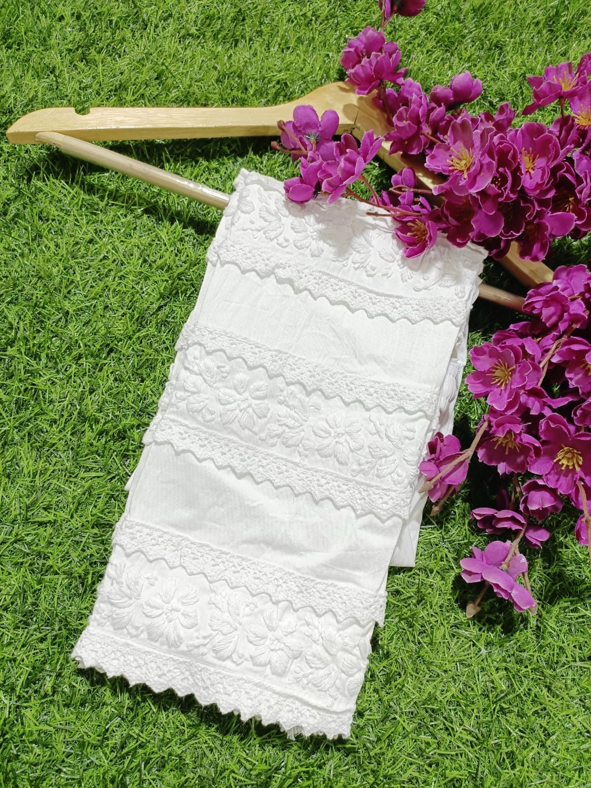 Lace bottom Trending Pant