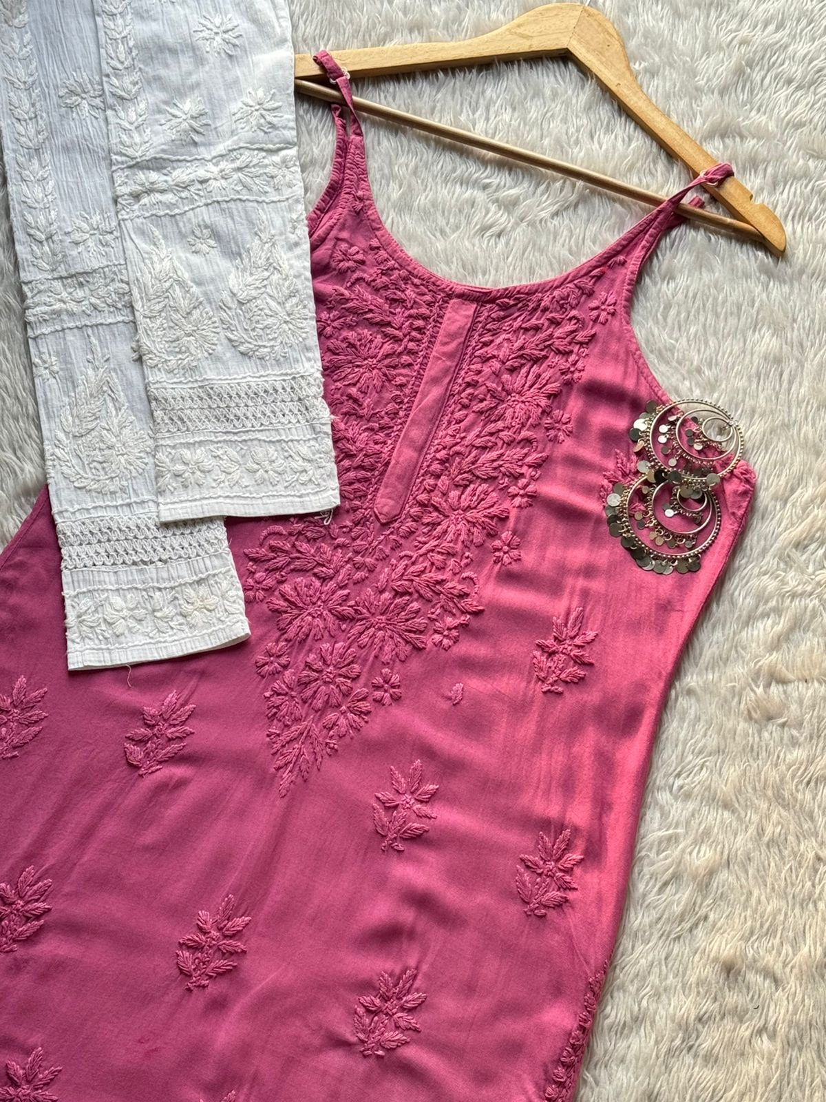 beautiful Muslin noodle strap kurta adjustable strap