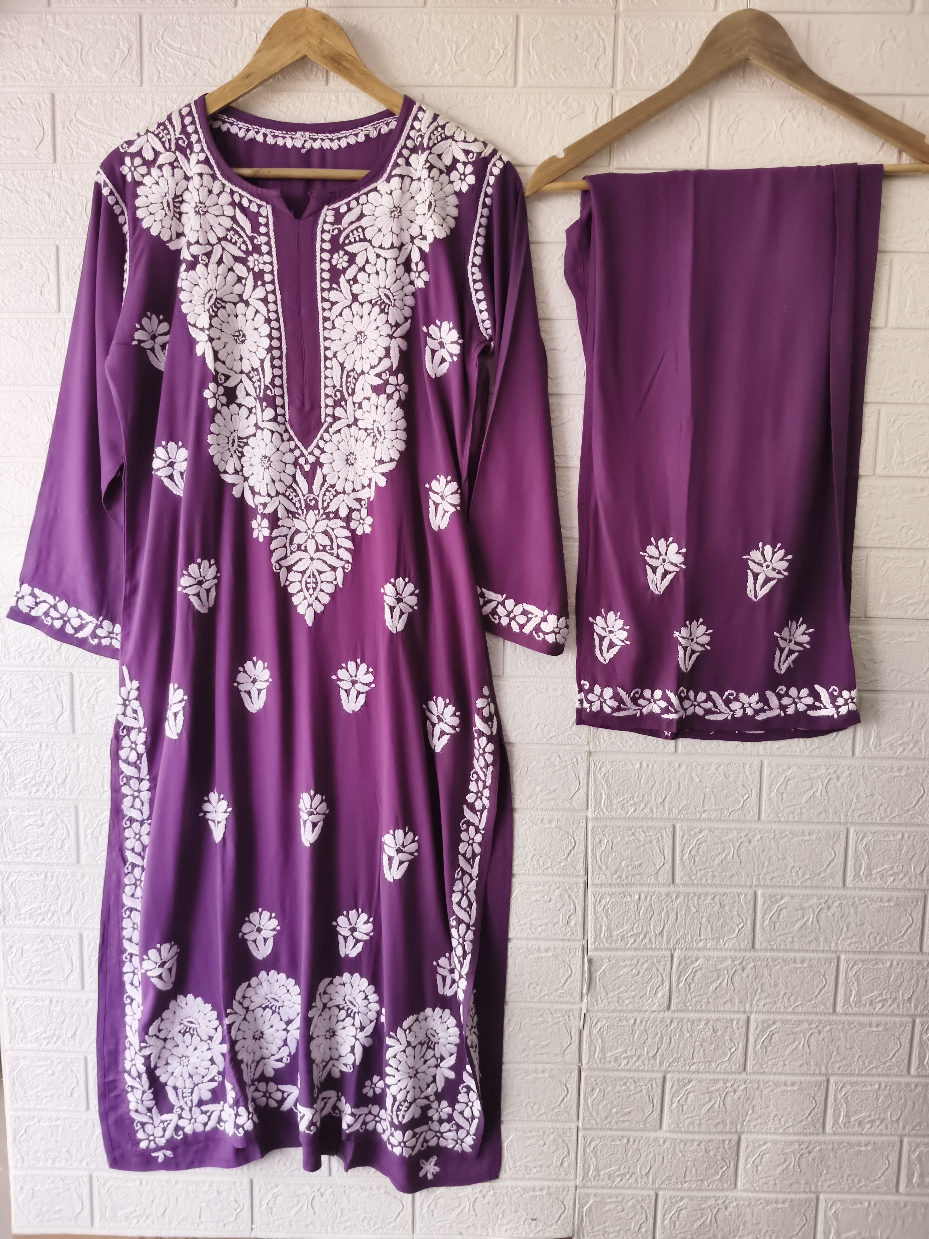Stylish Crafted Chikankari heavy embroidered kurta Set
