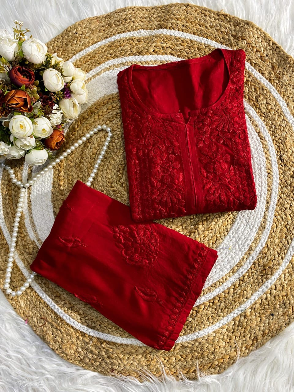 Luxurious Crafted Ghasspatti Chikankari Kurti with plazzo