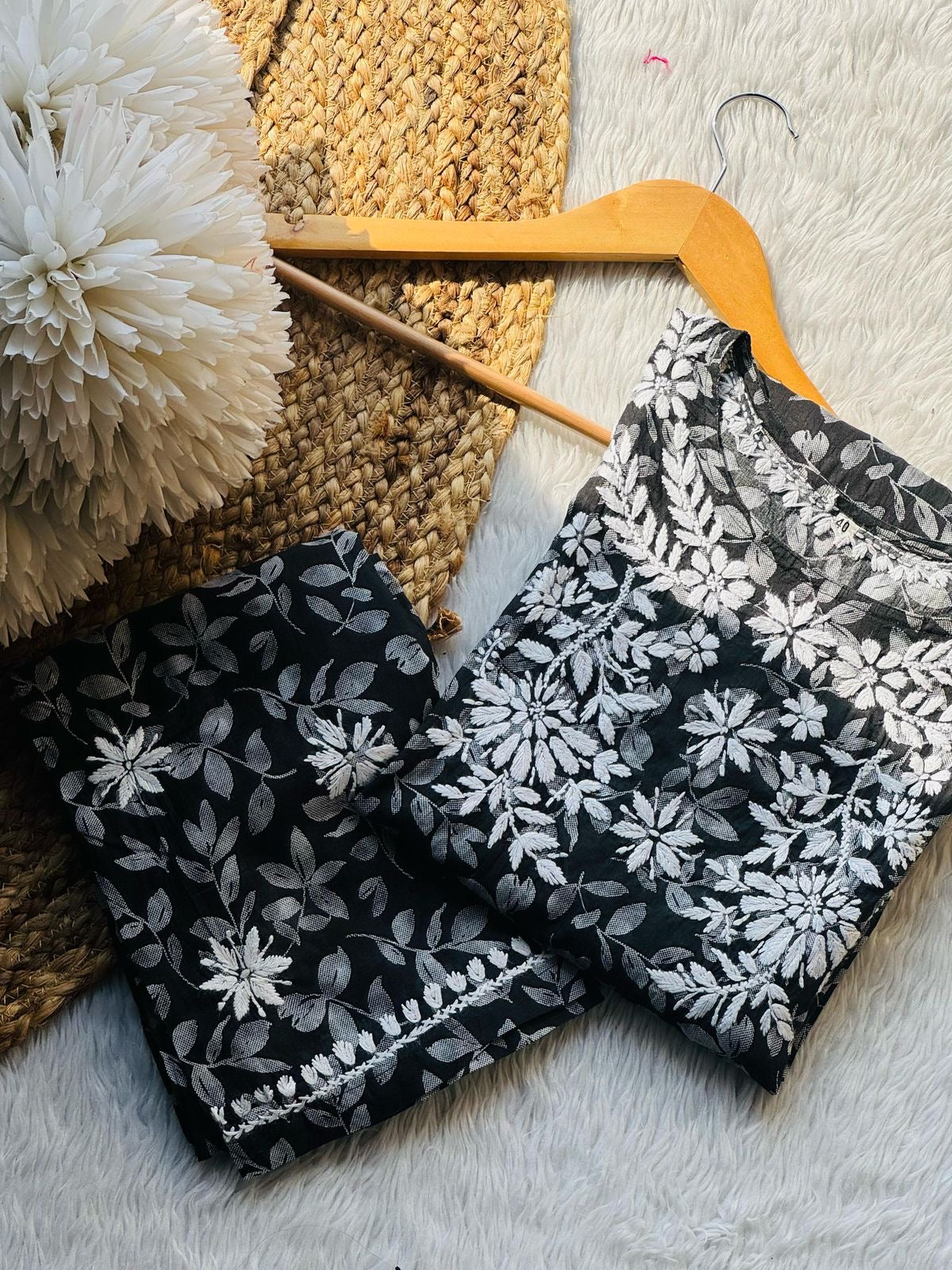 black printed mal boat neck set