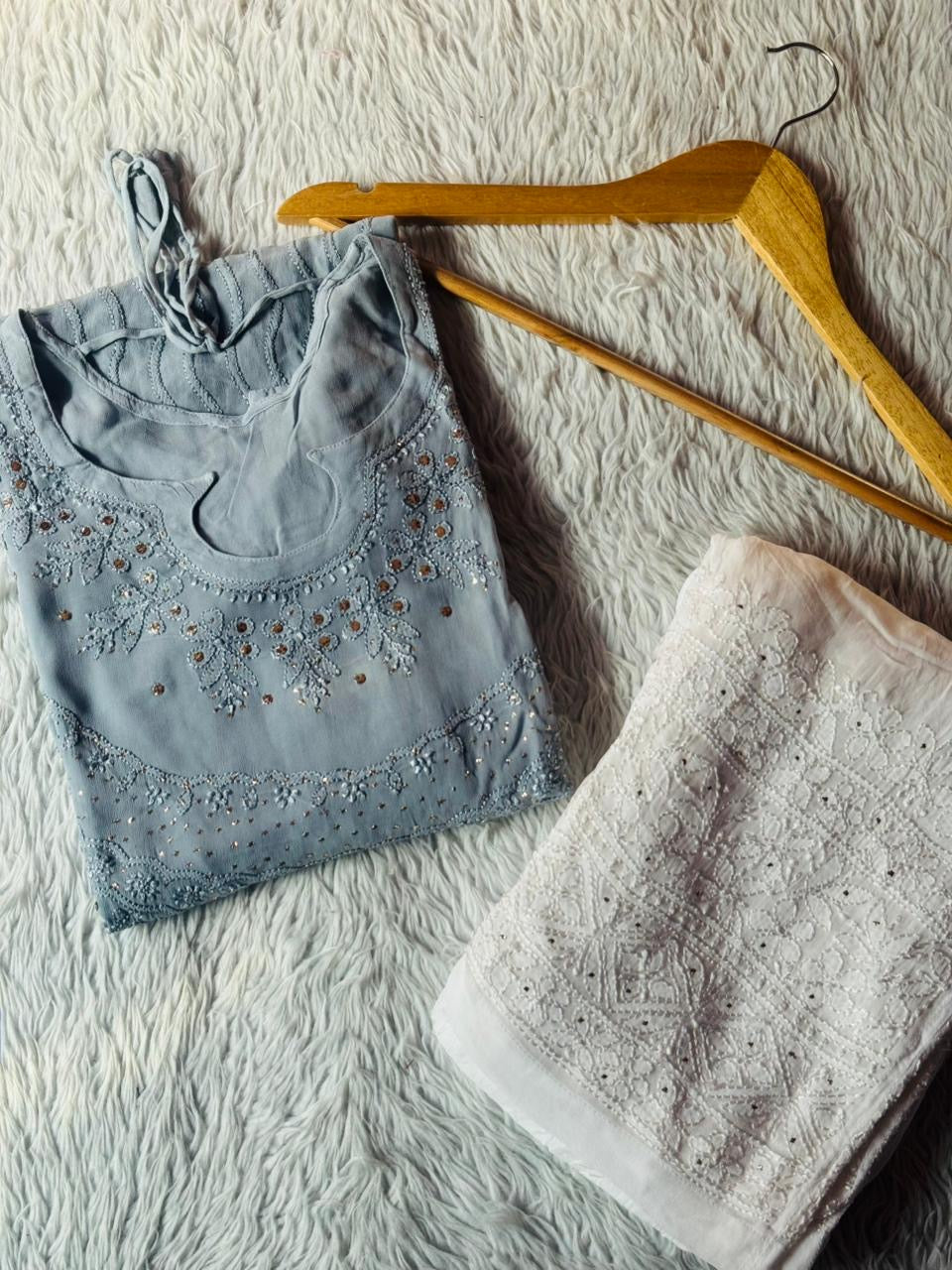 Hania Viscose Lining Kurta with Handworked Pant