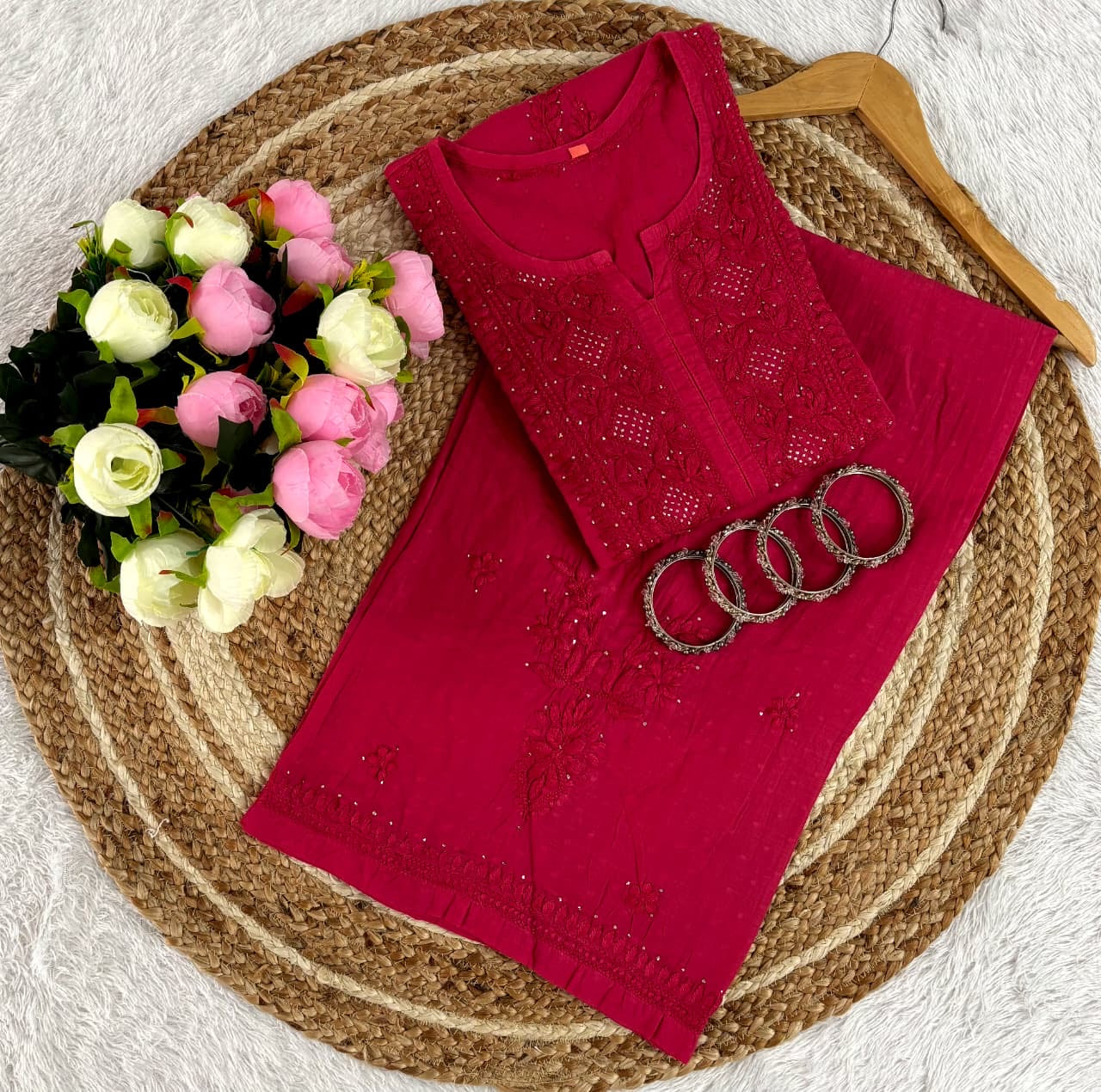 Lucknowi Chikankari Square Gala 3D Anchor Thread Hand Work