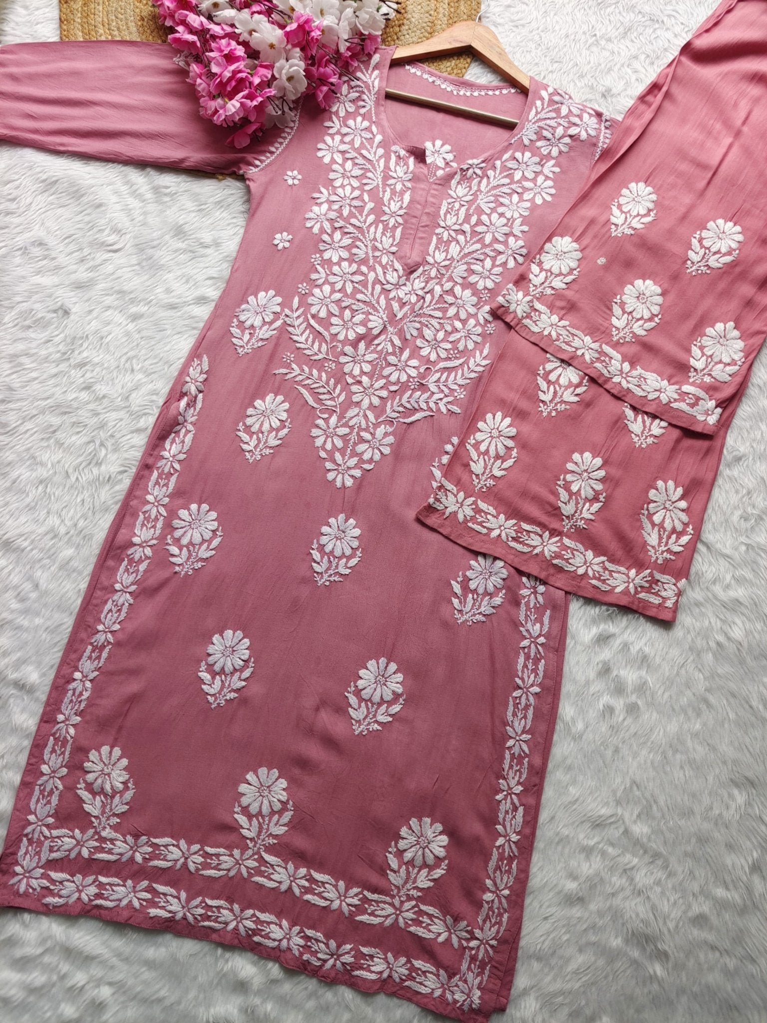 Chikankari Flower Embroidered sets - chikankariofficial