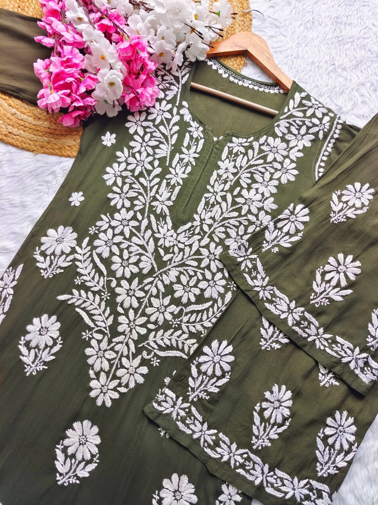 Chikankari Flower Embroidered sets - chikankariofficial