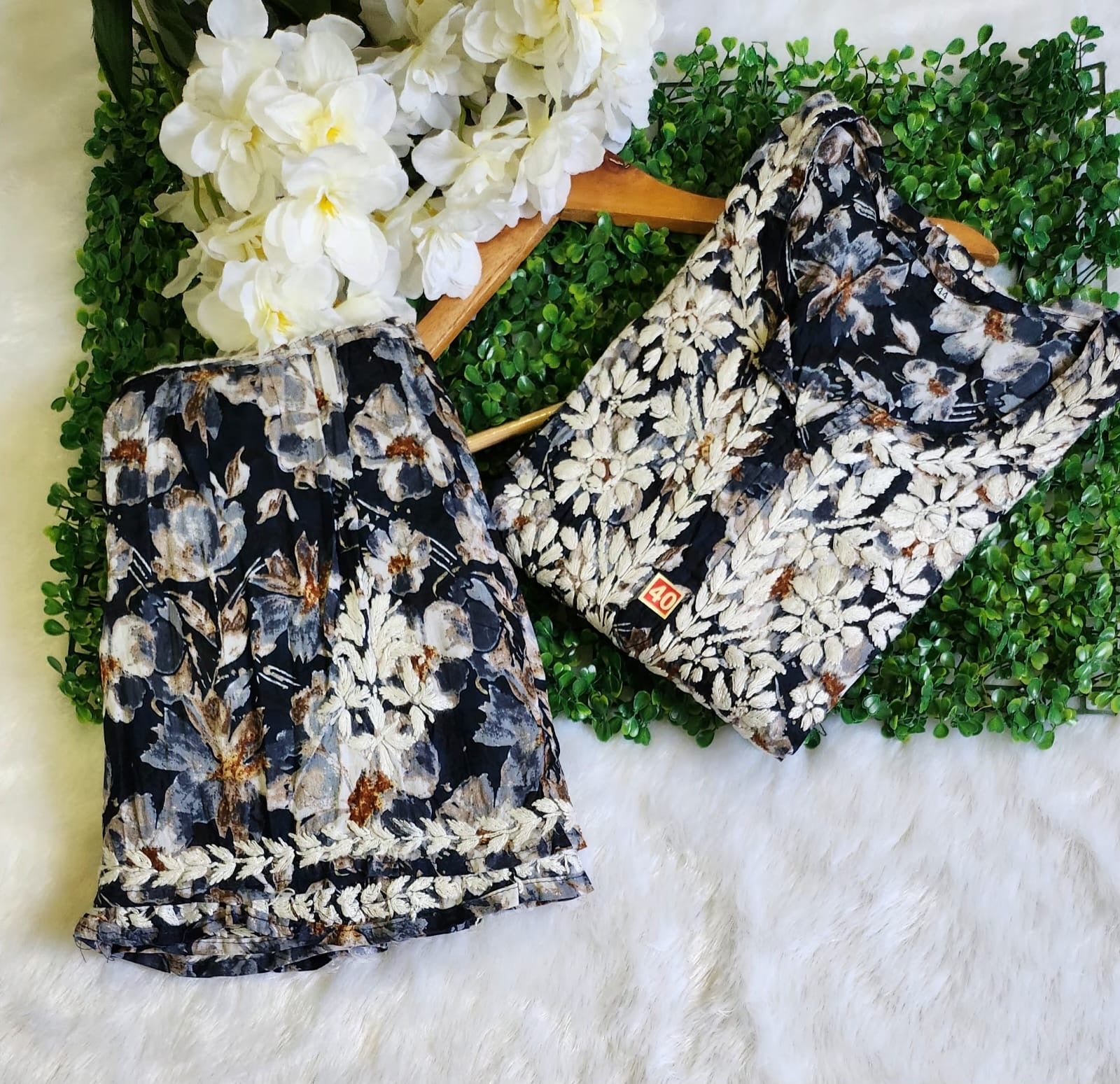 Chikankari Official 34 / navy blue Mul Cotton Gharara Set