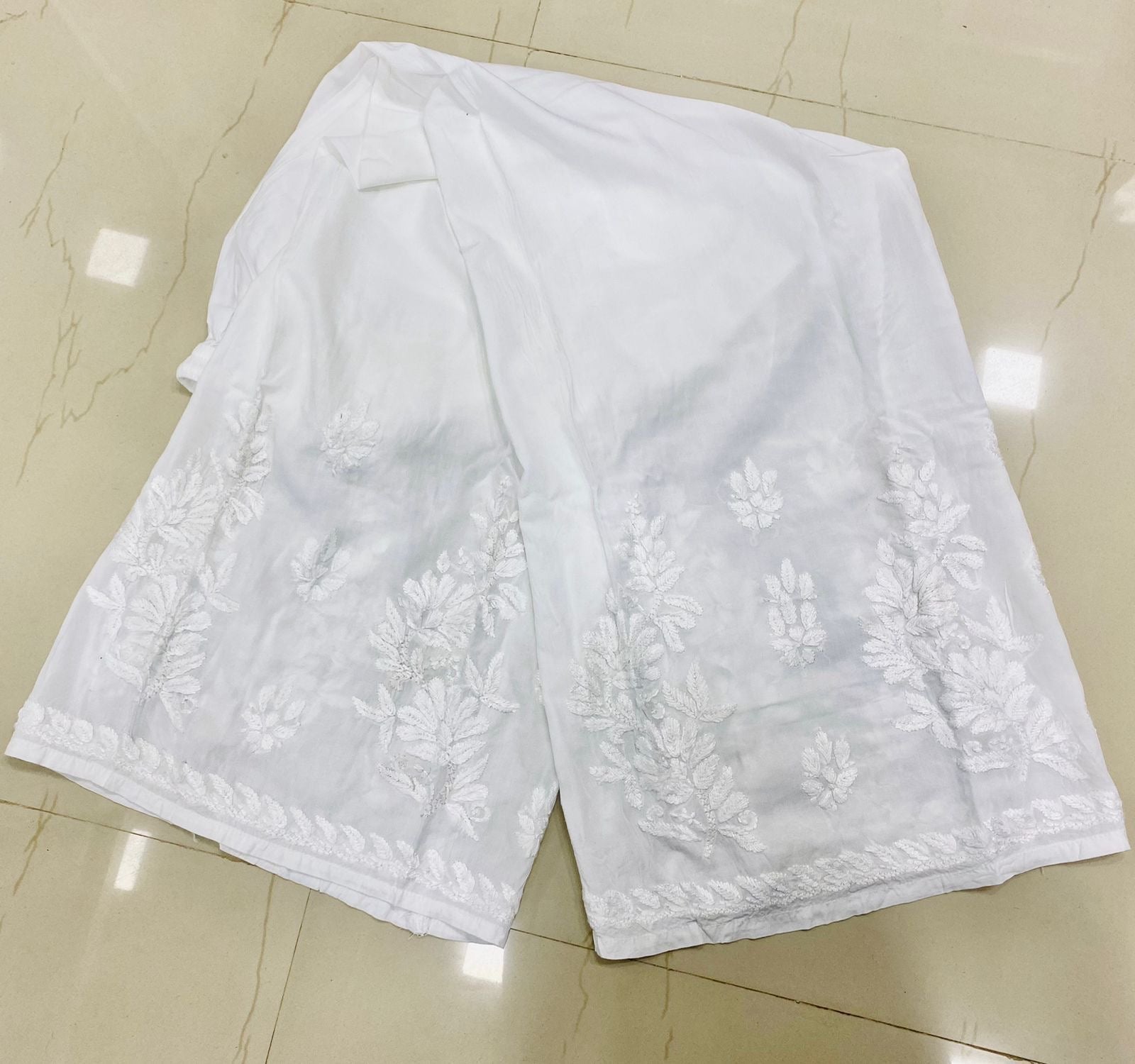 Heavy boota modal plazzo