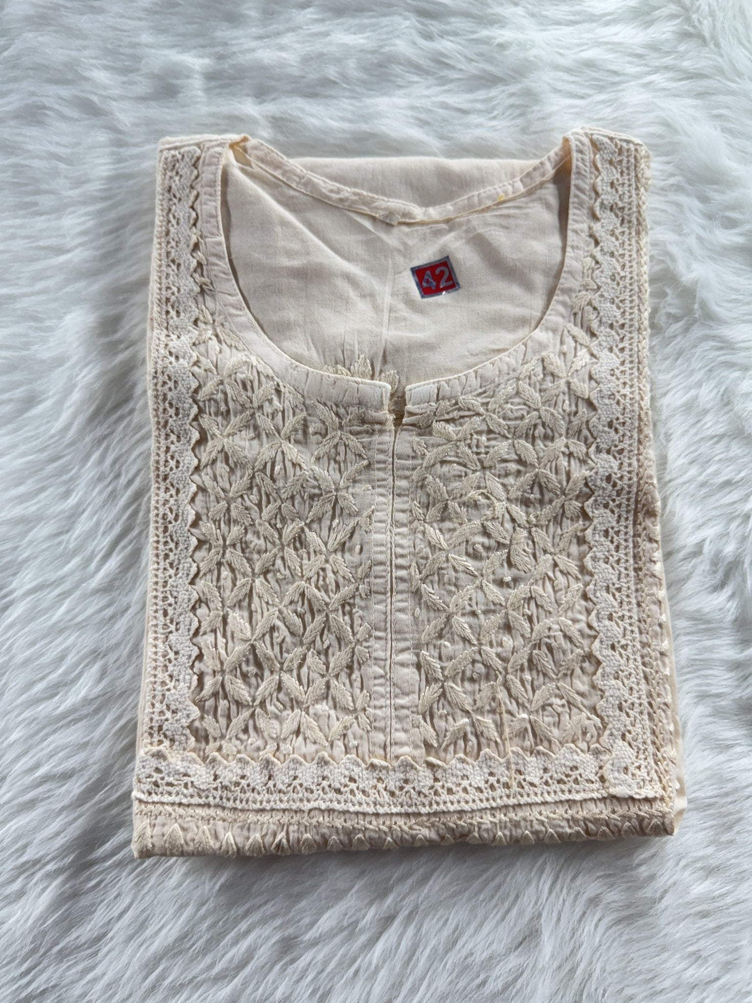 Designer Mul Short Top - chikankariofficial