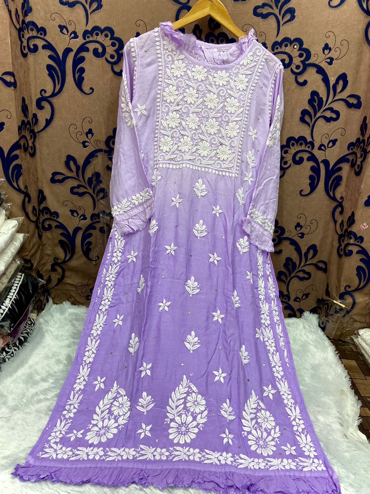 Fancy Musleen pure 3D silk - chikankariofficial