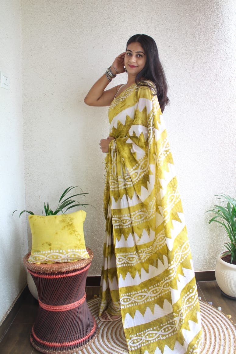 Hand Block Printed Saree - chikankariofficial