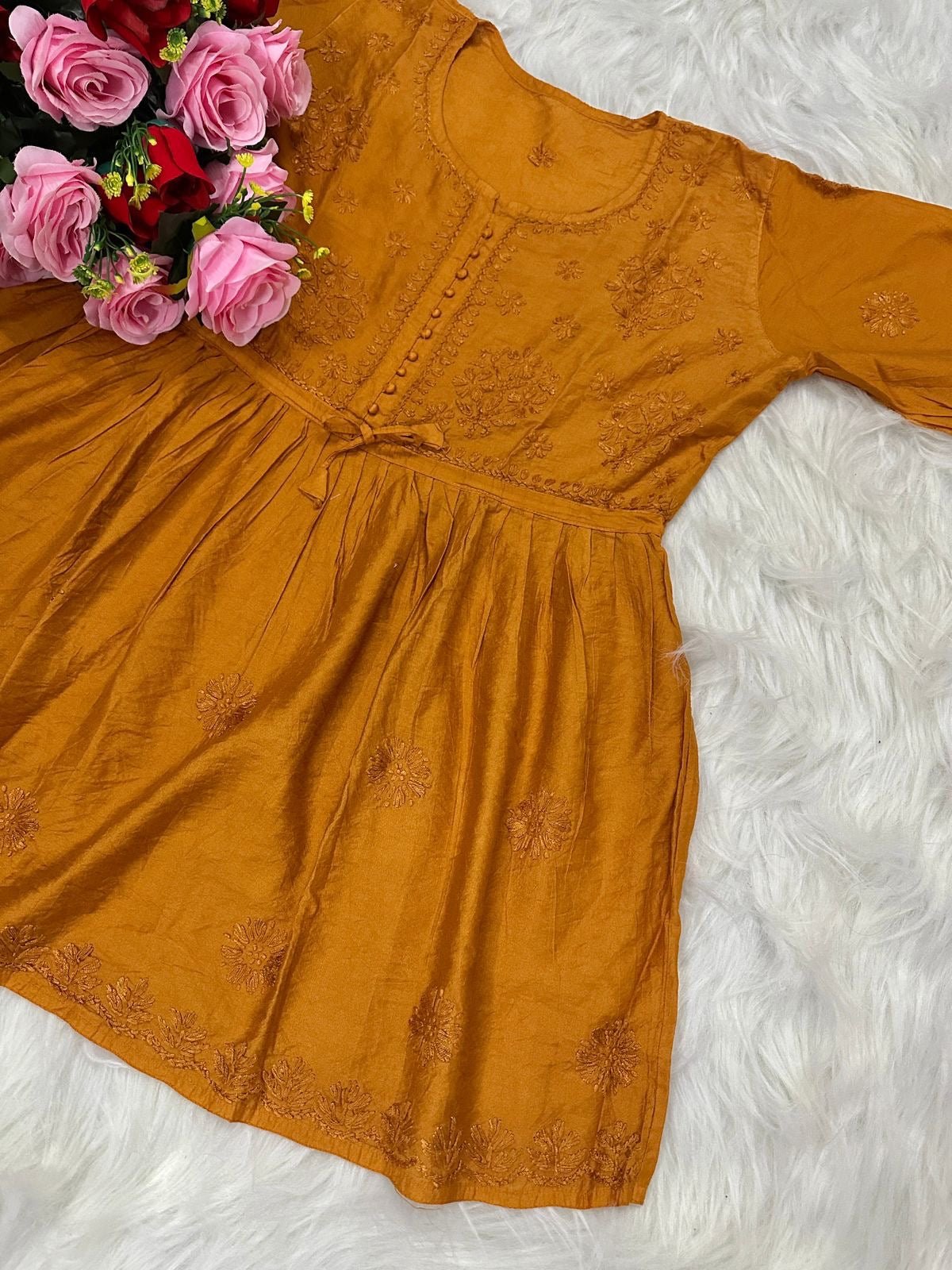 Lucknowi Handwork Chanderi Short Top - chikankariofficial