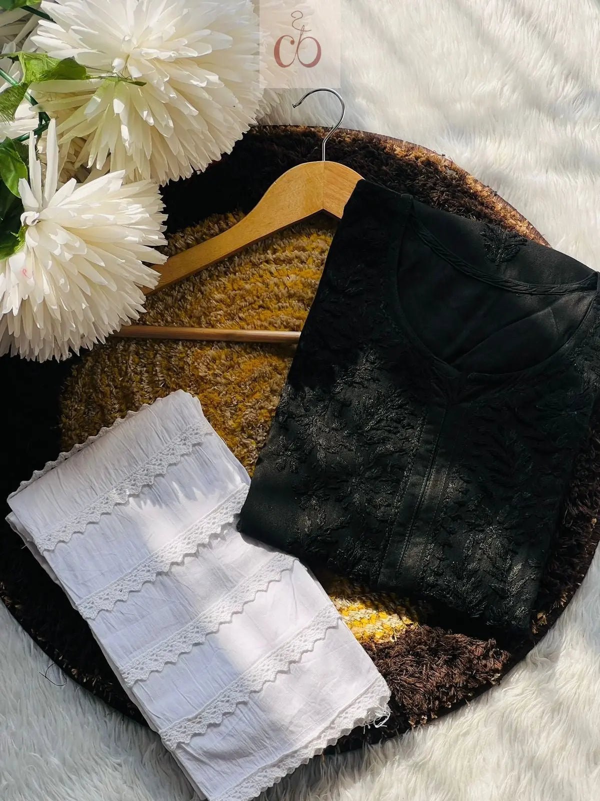 Luxe Rayon Adorned Kurti - chikankariofficial