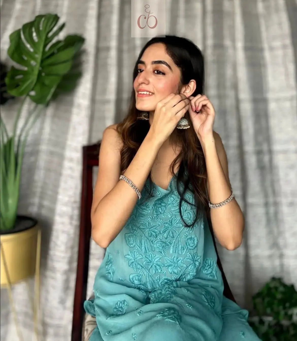 Luxe Viscose Sleveless Top - chikankariofficial