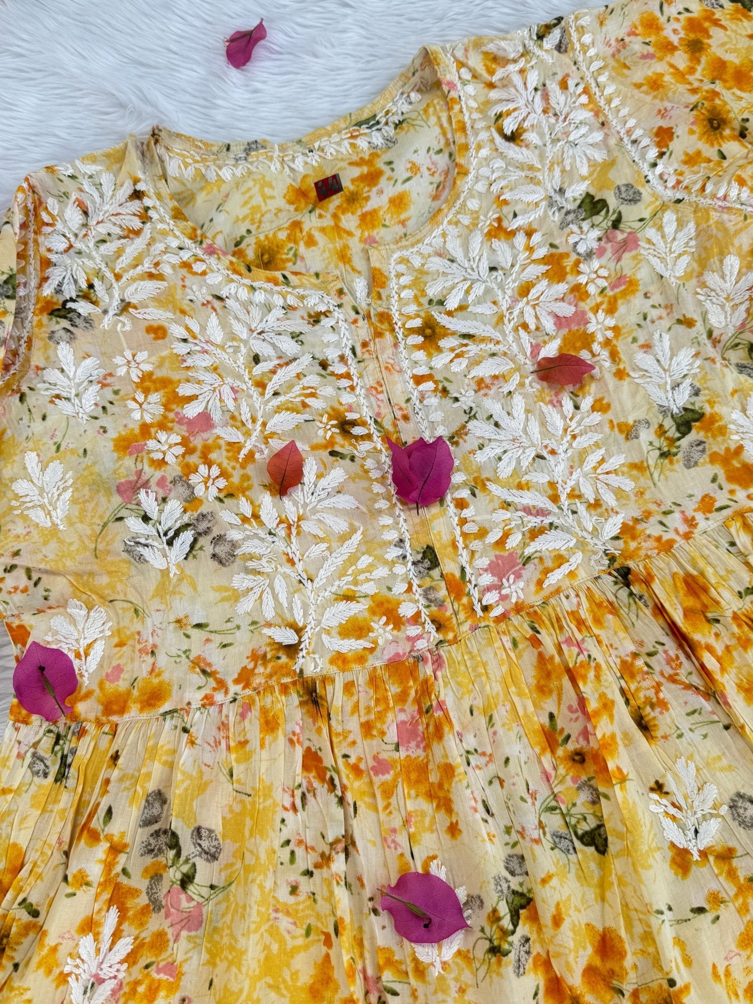 Mul Floral print short Gown - chikankariofficial