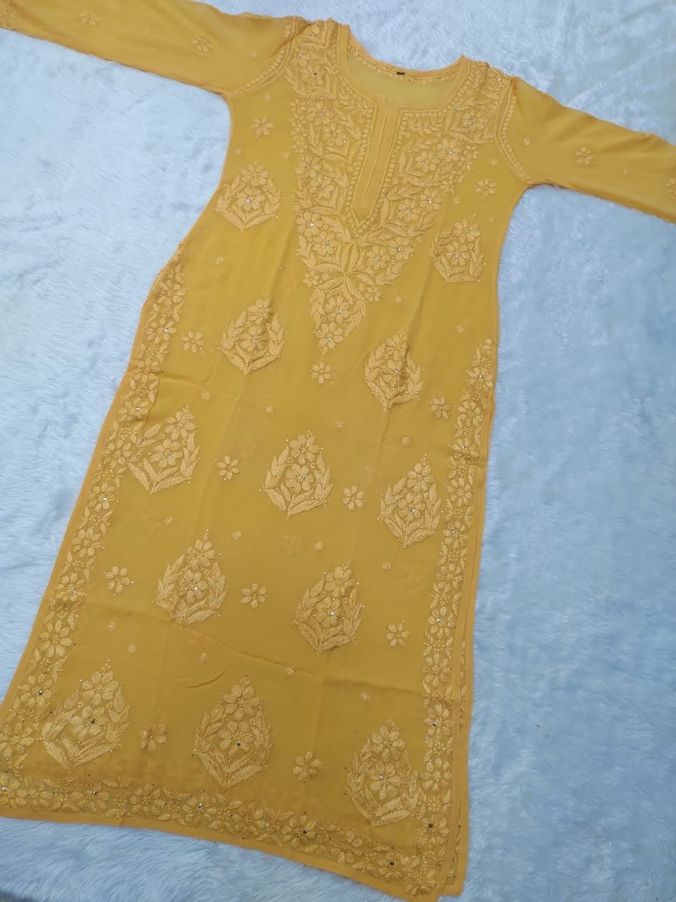 Premium 3D work Viscose Muqaish Kurti - chikankariofficial