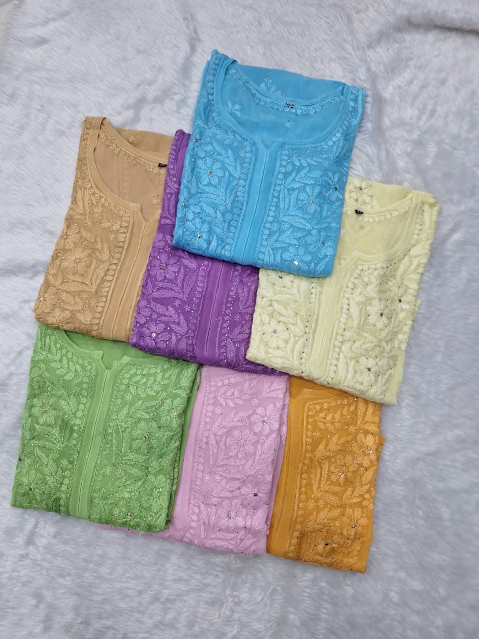 Premium 3D work Viscose Muqaish Kurti - chikankariofficial