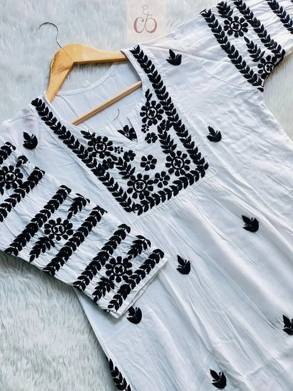 premium beautiful modal bangle work kurti - chikankariofficial