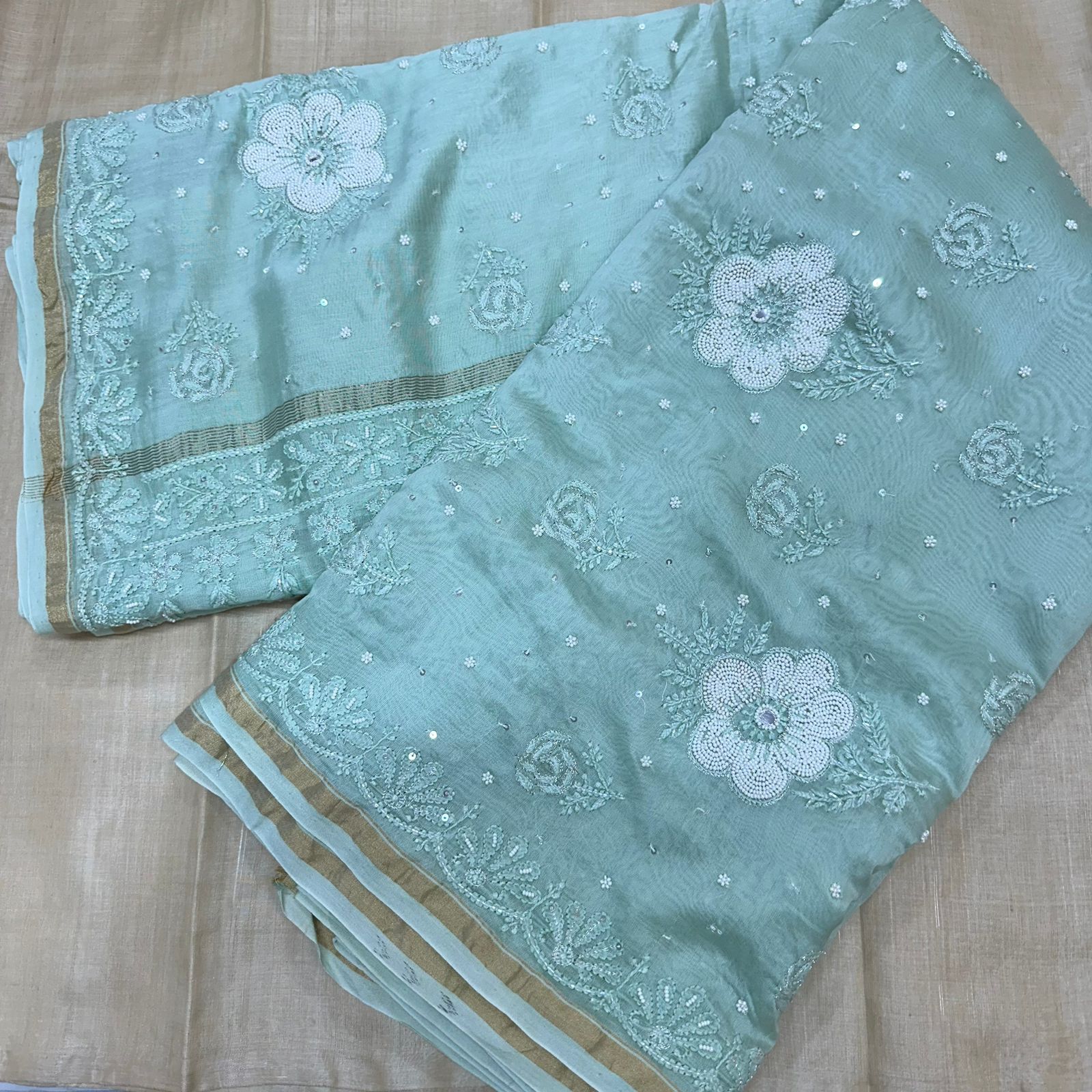 PREMIUM CHANDERI SAREE - chikankariofficial