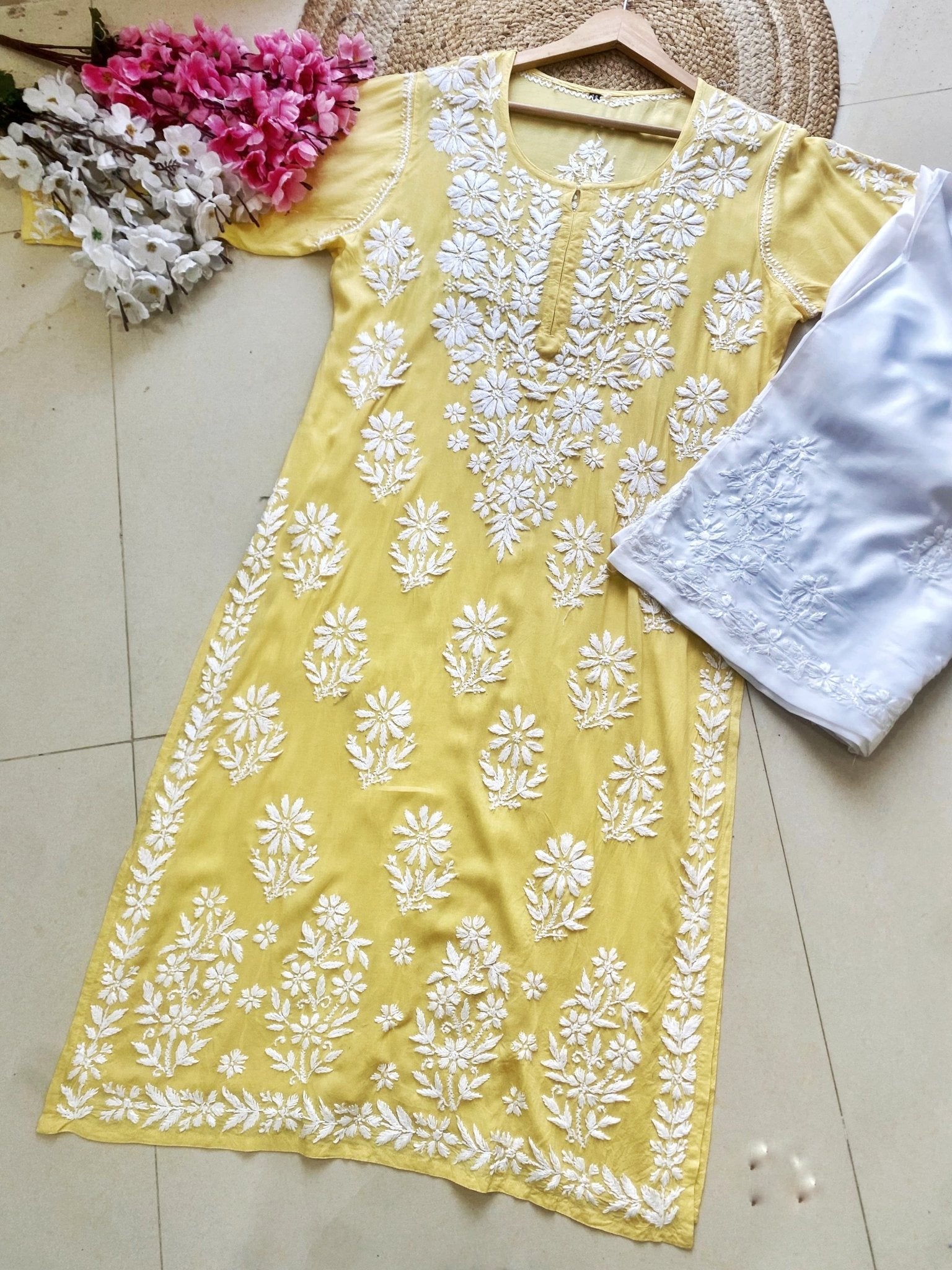 Premium modal Heavy Embroidery kurta - chikankariofficial
