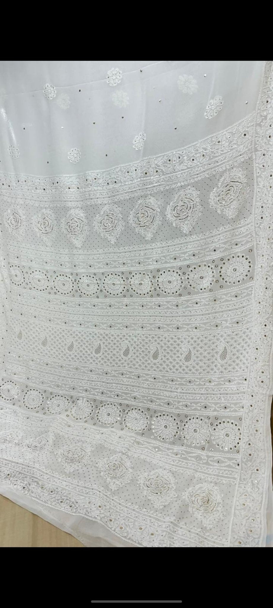 Premium Viscose Saree with Muqaish work - chikankariofficial