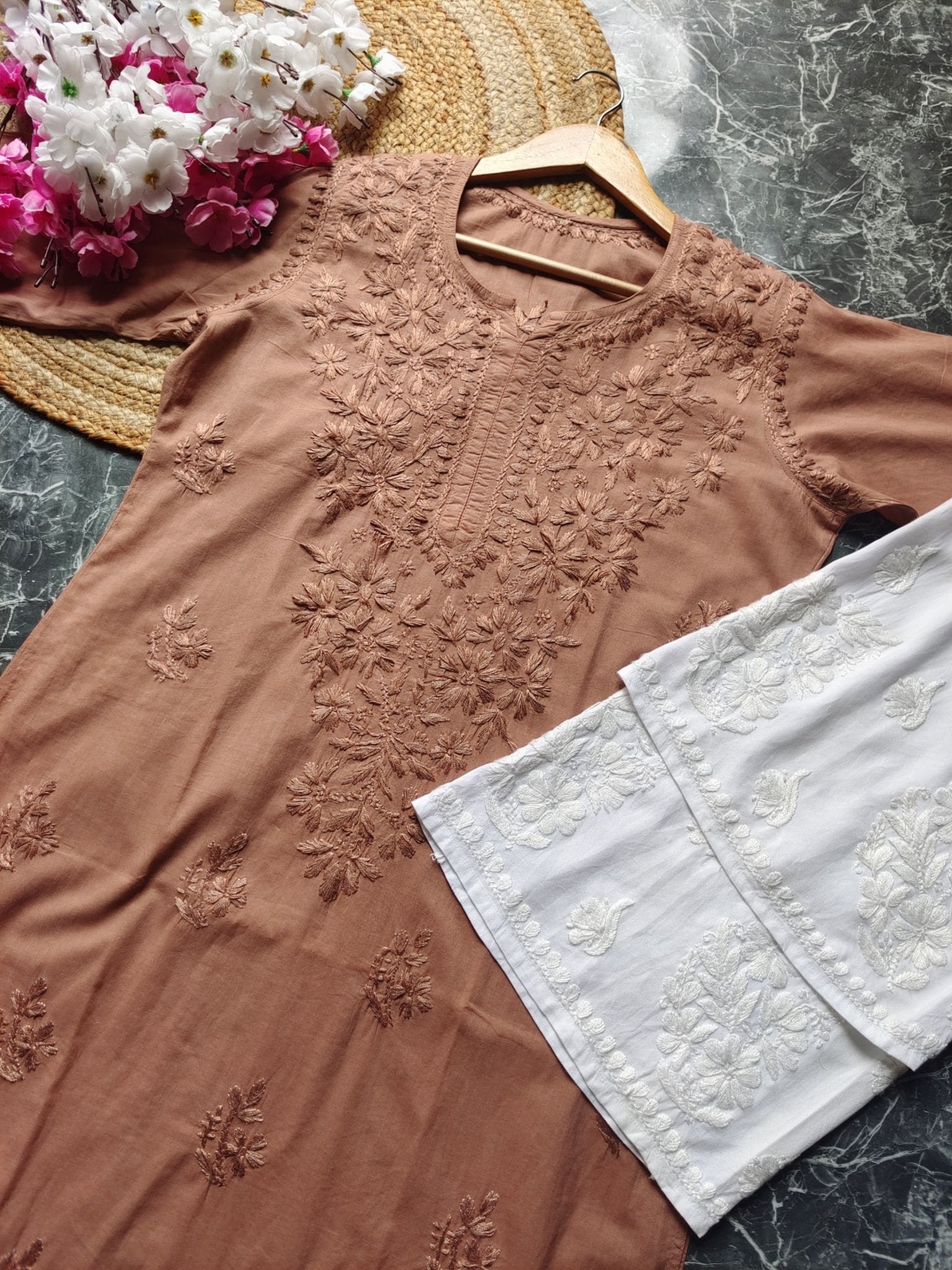 Pure Cotton chikan Kurti - chikankariofficial