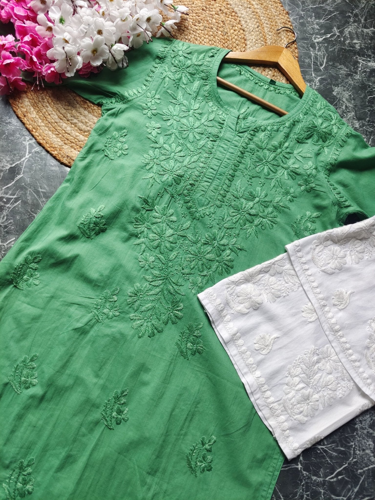 Pure Cotton chikan Kurti - chikankariofficial