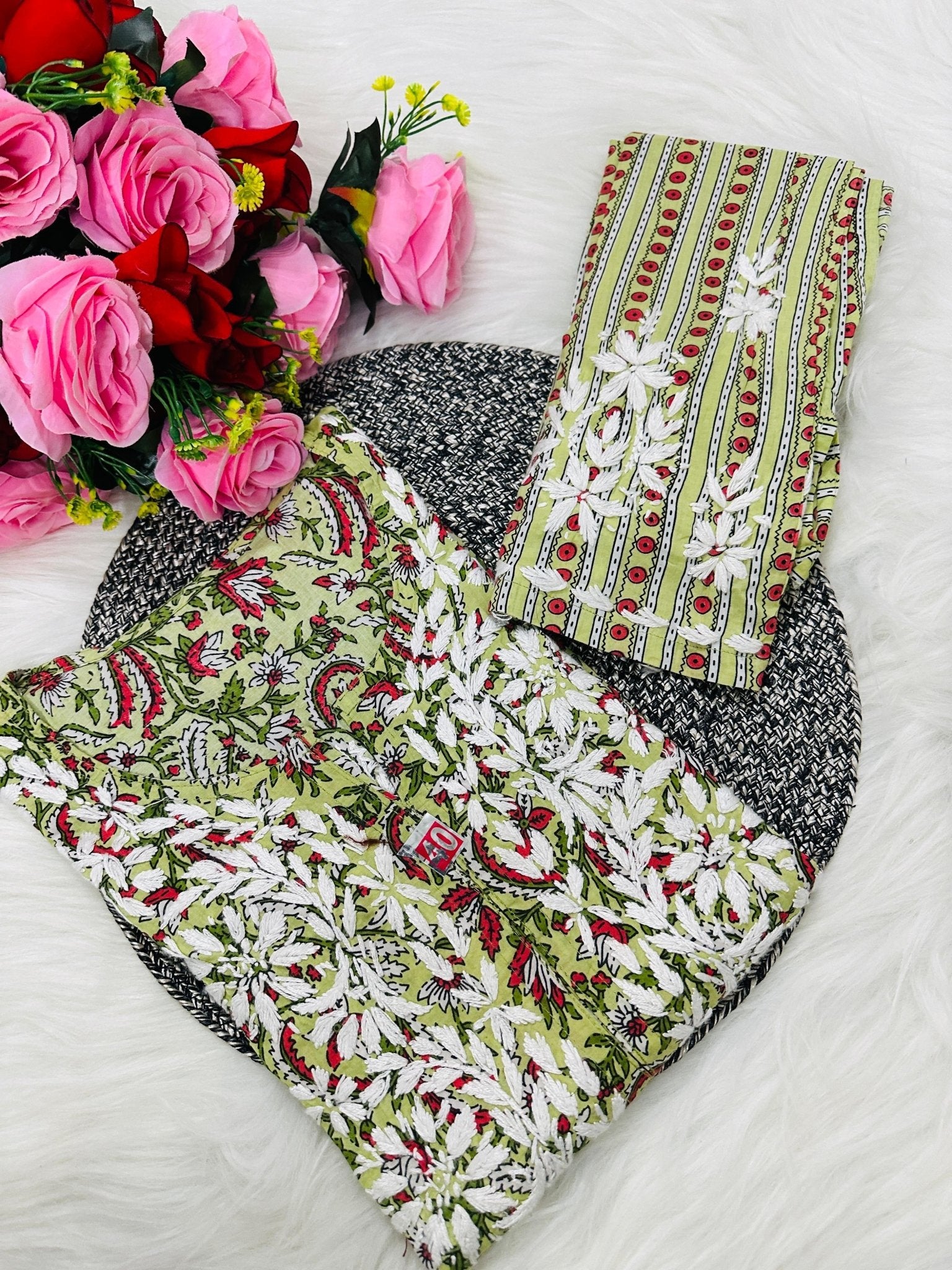 Pure Handowork Soft & Comfy Mul Combo - chikankariofficial