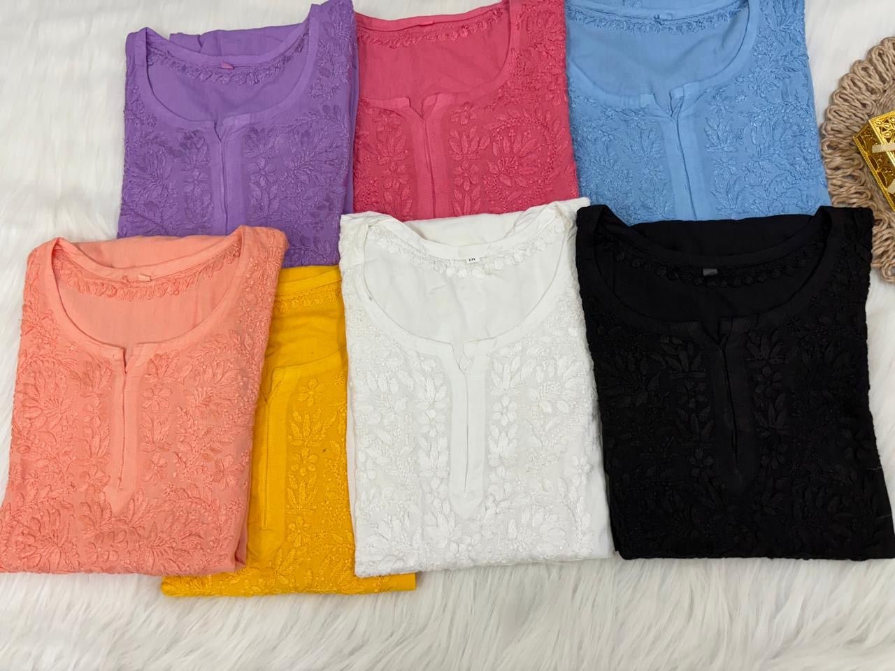 Rayon Short Elegant Soft Tops - chikankariofficial
