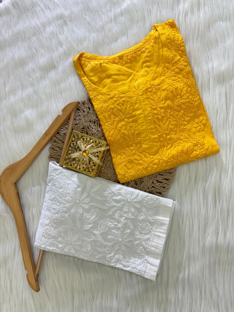 Rayon Short Elegant Soft Tops - chikankariofficial