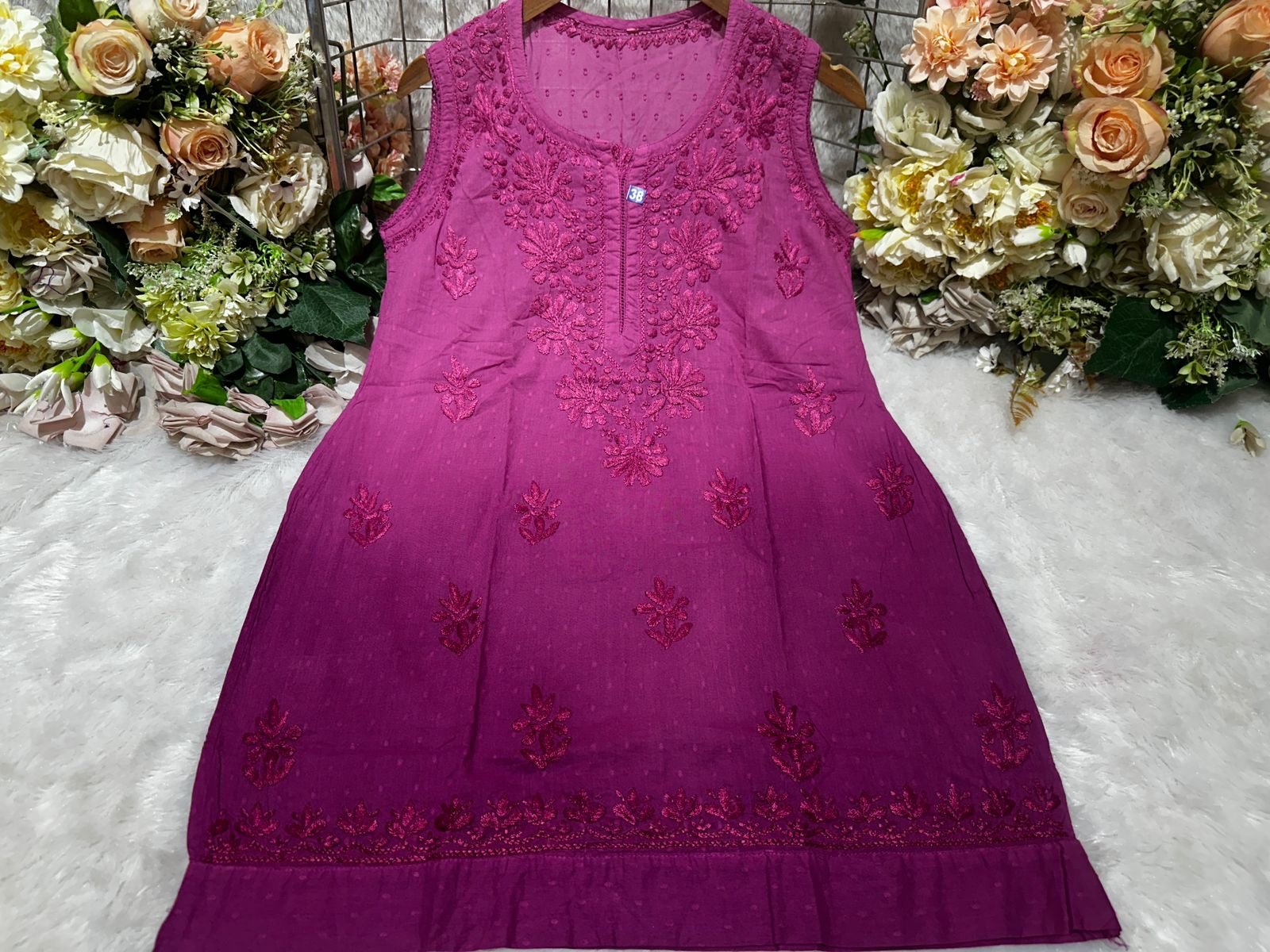 Sleeveless Dobby Cotton Short Top - chikankariofficial