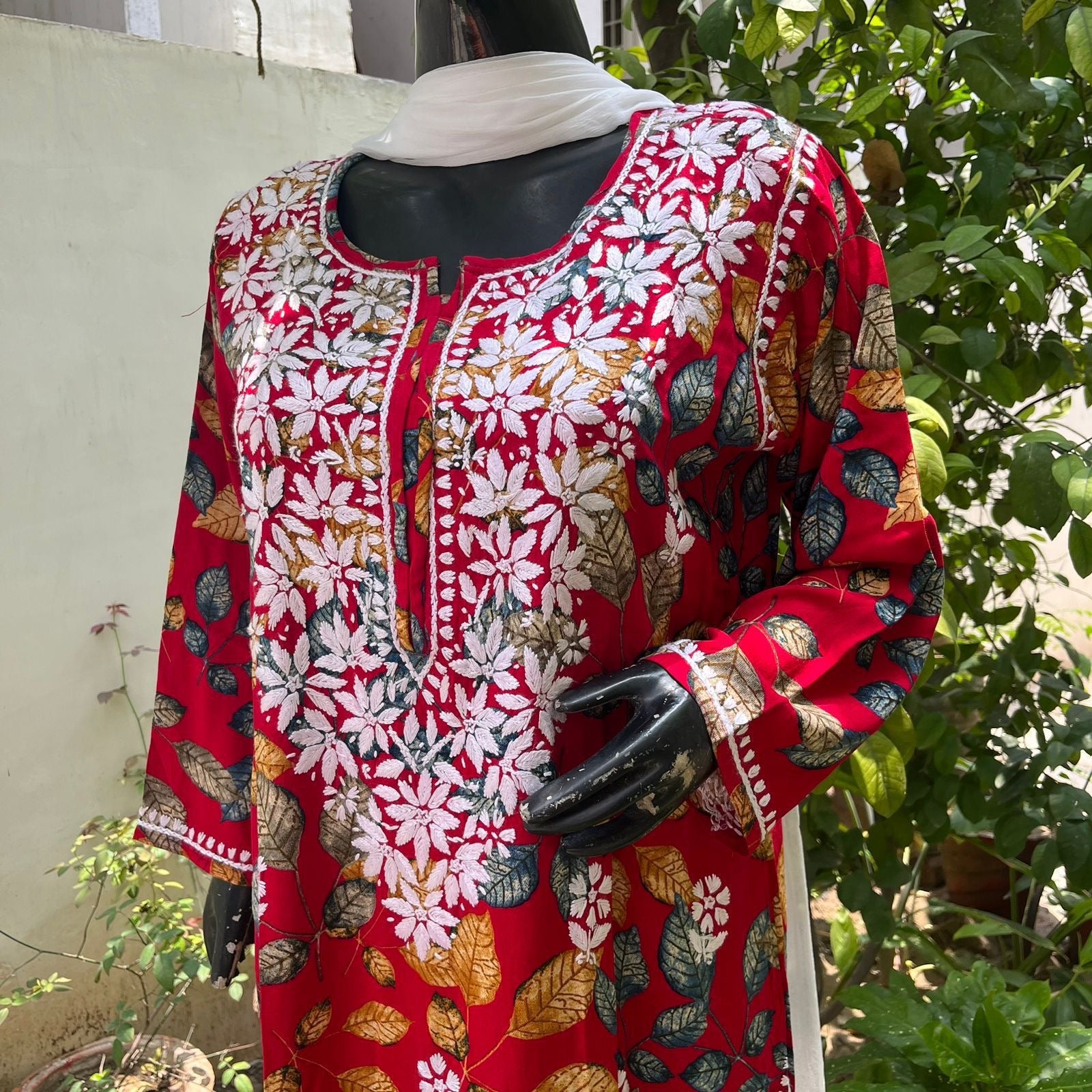 Straight Fit Rayon print kurtis - chikankariofficial