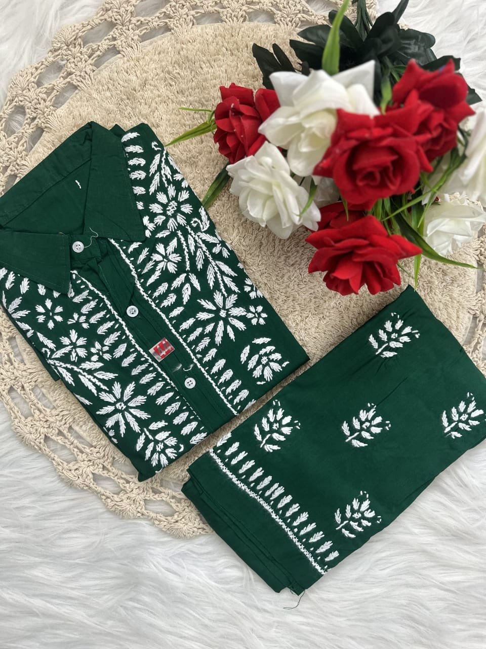 Trending Chikan pant Set - chikankariofficial