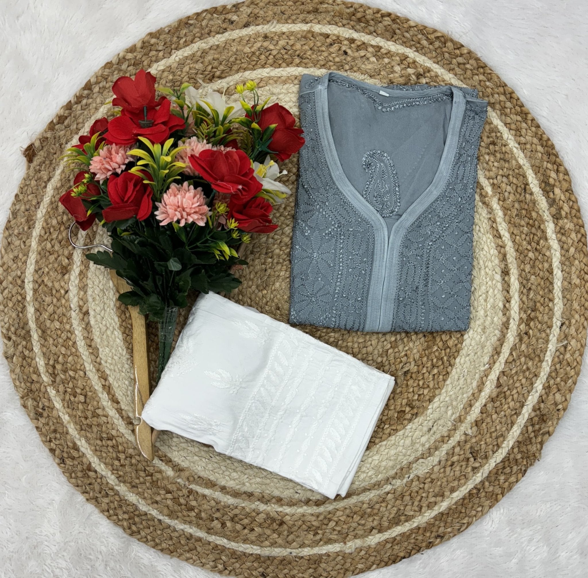 Viscose In Resham Thread kurti - chikankariofficial