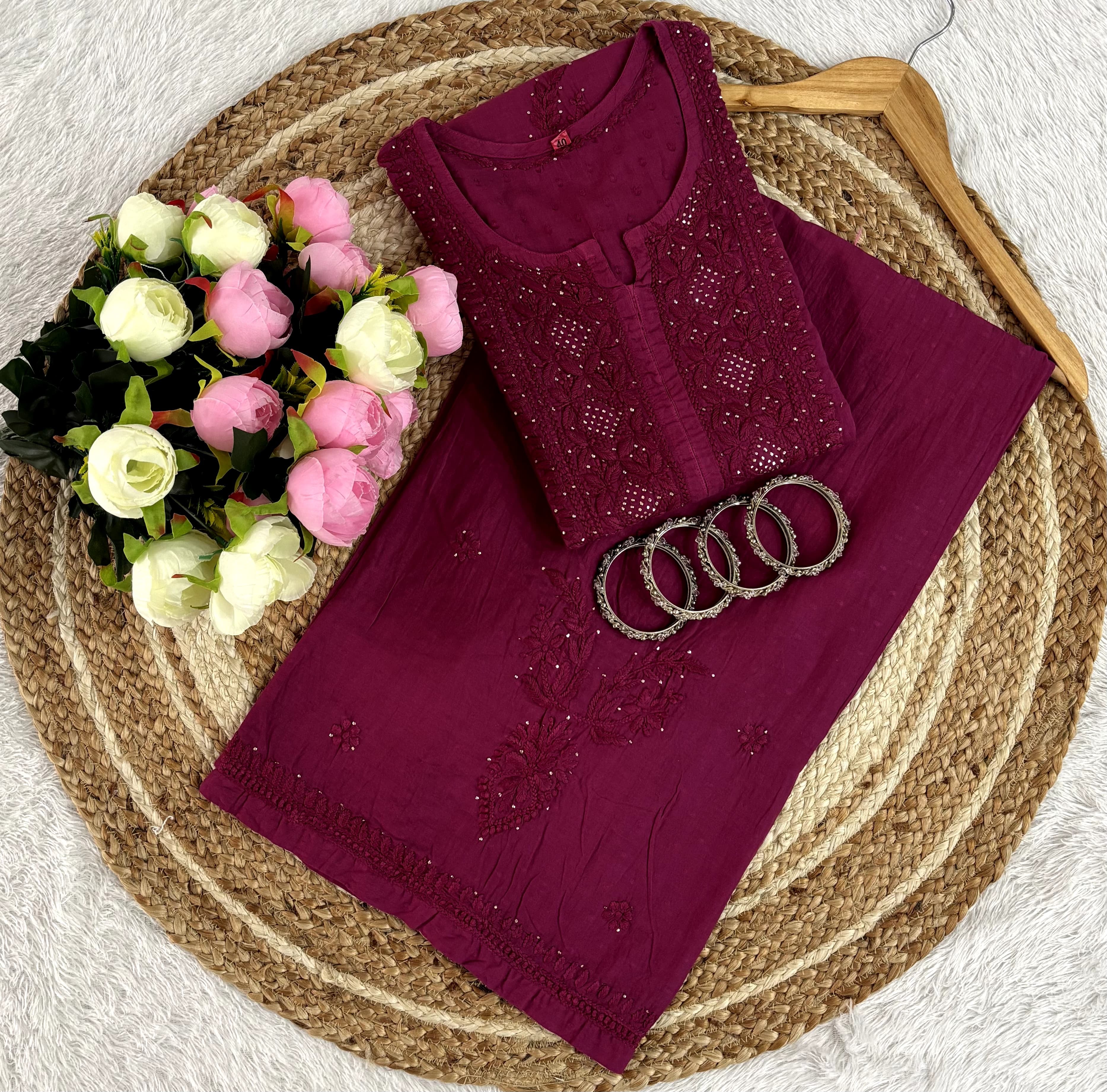 Lucknowi Chikankari Square Gala 3D Anchor Thread Hand Work