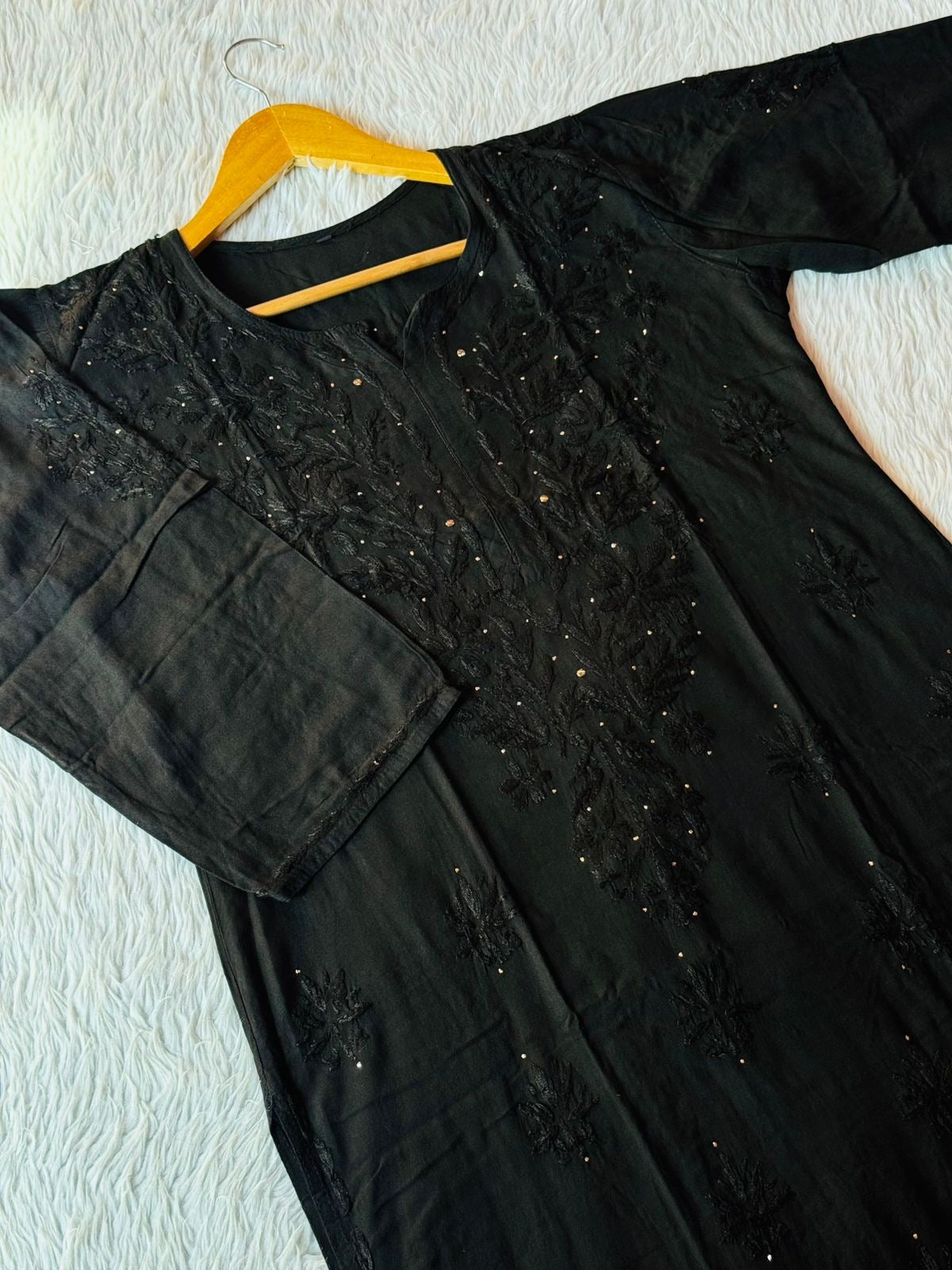 Rangrez Muqaish Rayon Leaves Design Kurta