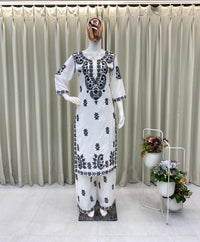 Black & White Muslin Combo