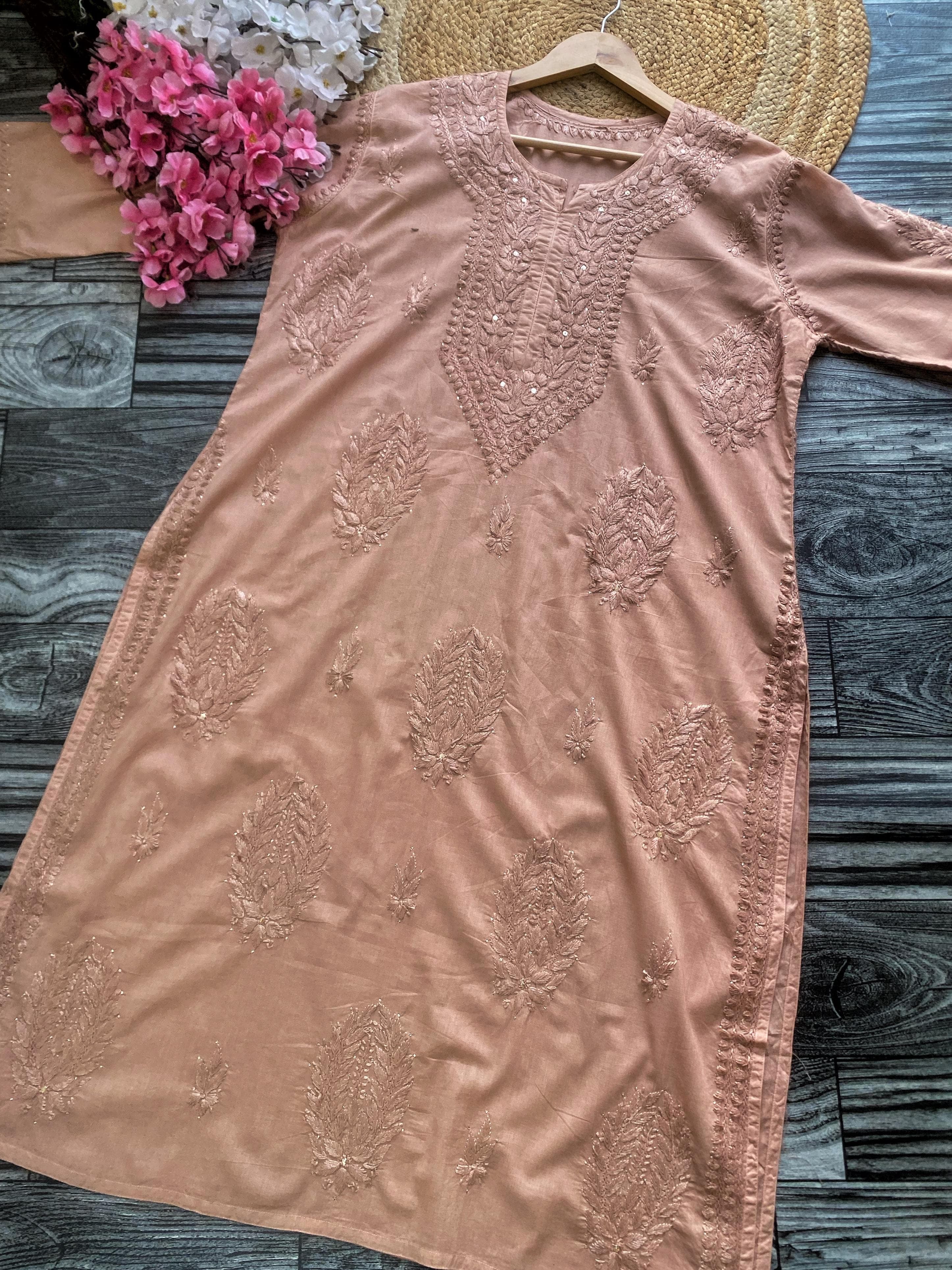 Mul Muqaish Tone to tone Kurta