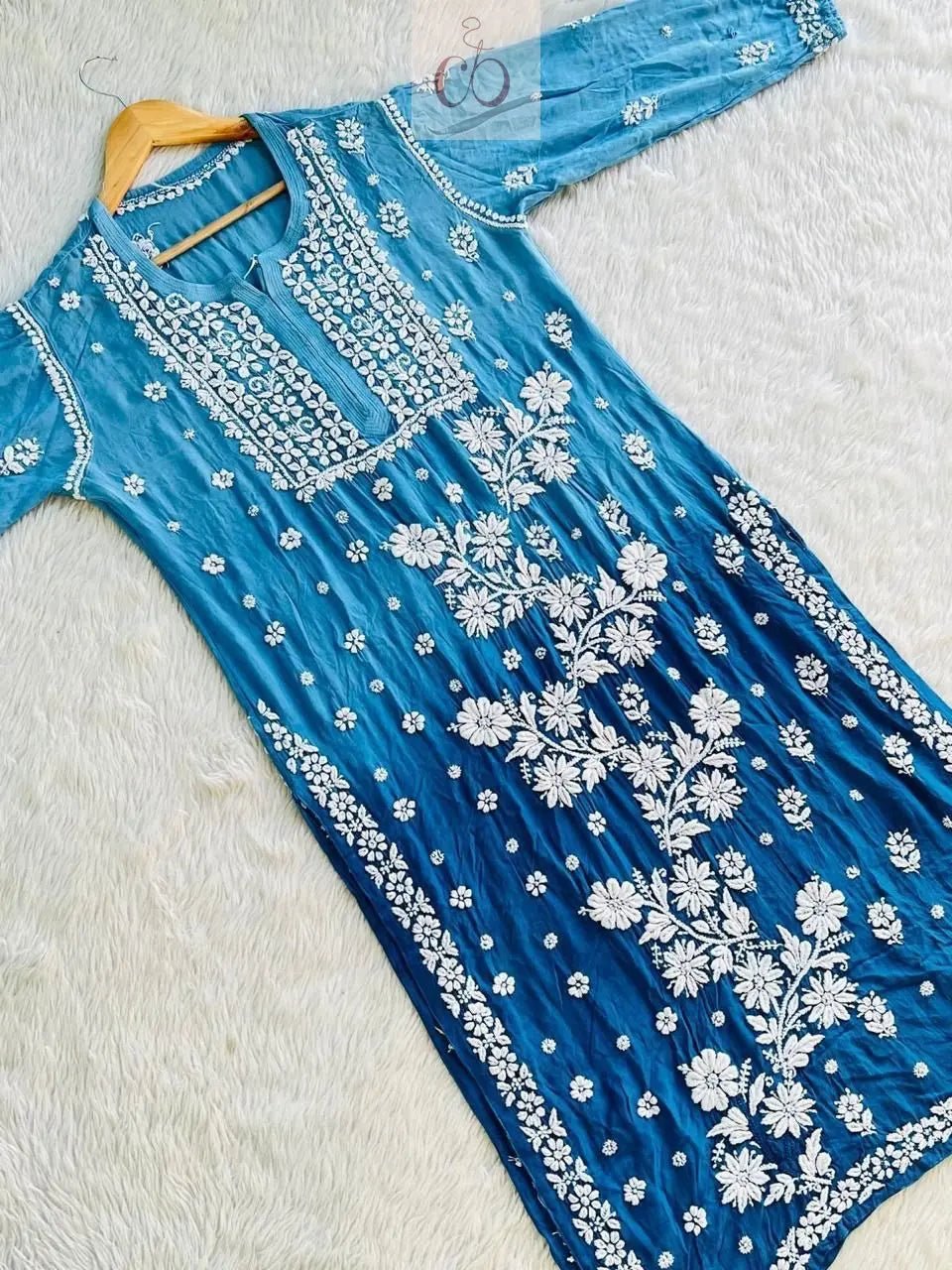 3d Jasmin Muslin Kurti - chikankariofficial