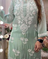 3D Premium Boota Jaal Luxury Kurti - chikankariofficial