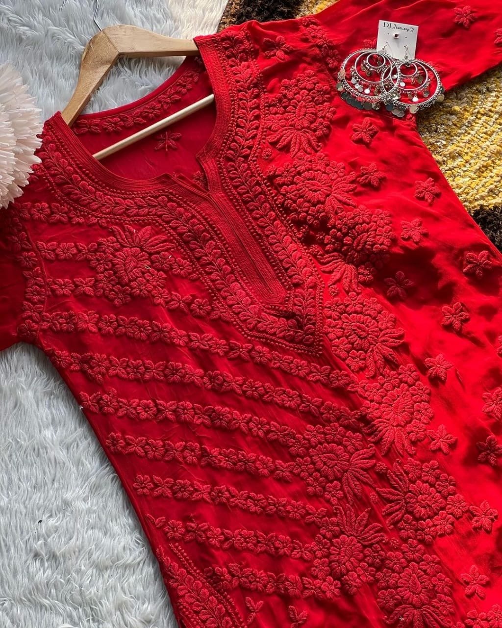 3d Worked Viscose Tone to Tone - chikankariofficial