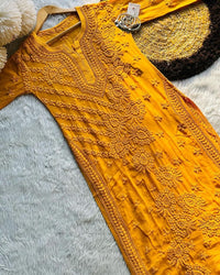 3d Worked Viscose Tone to Tone - chikankariofficial