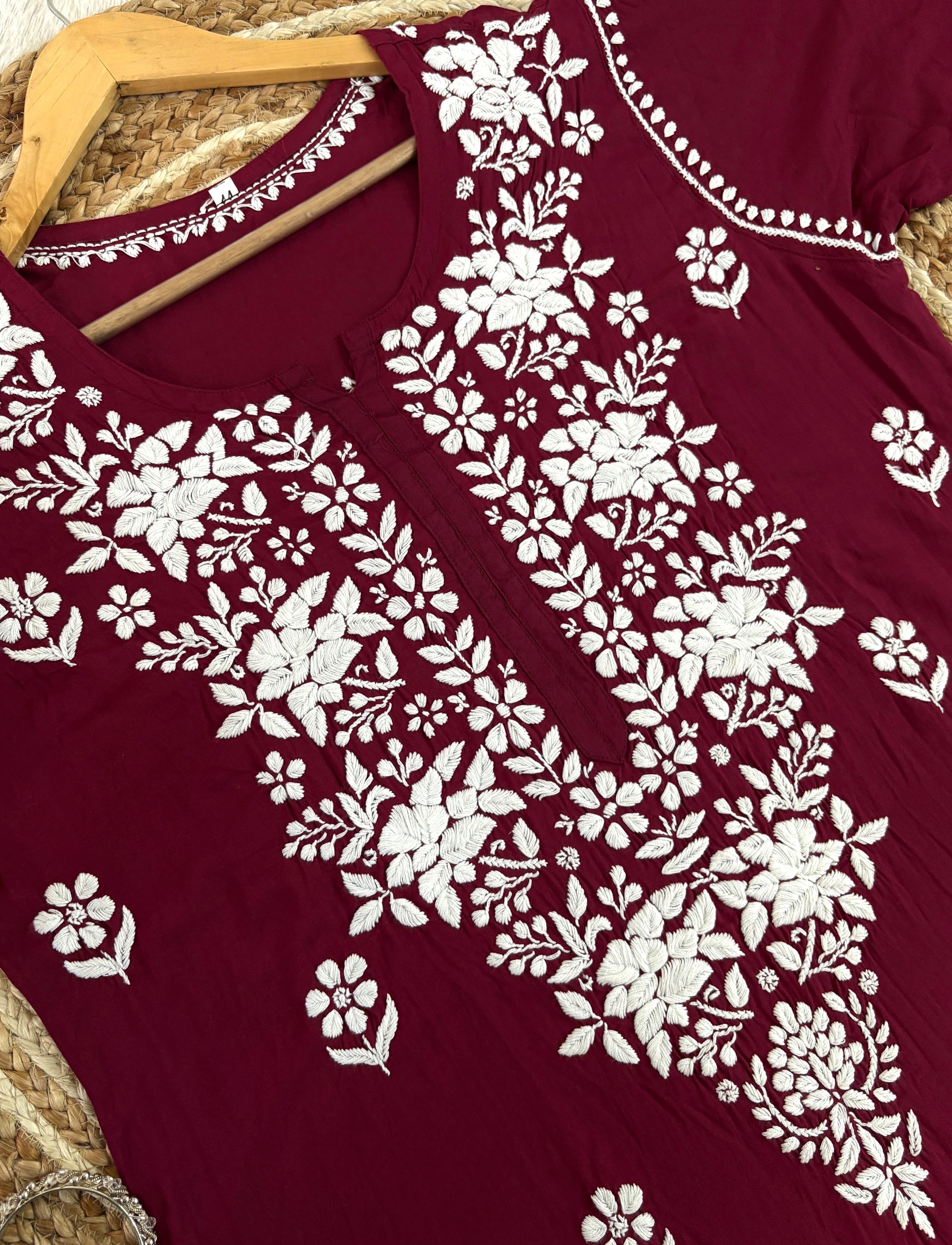 Lucknowi Chikankari Polister Thread Beautiful Ghas Patti Hand Modal Kurti