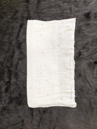 Batson fardi plus teeki handwork kureshiya dupatta 
2.25 metr