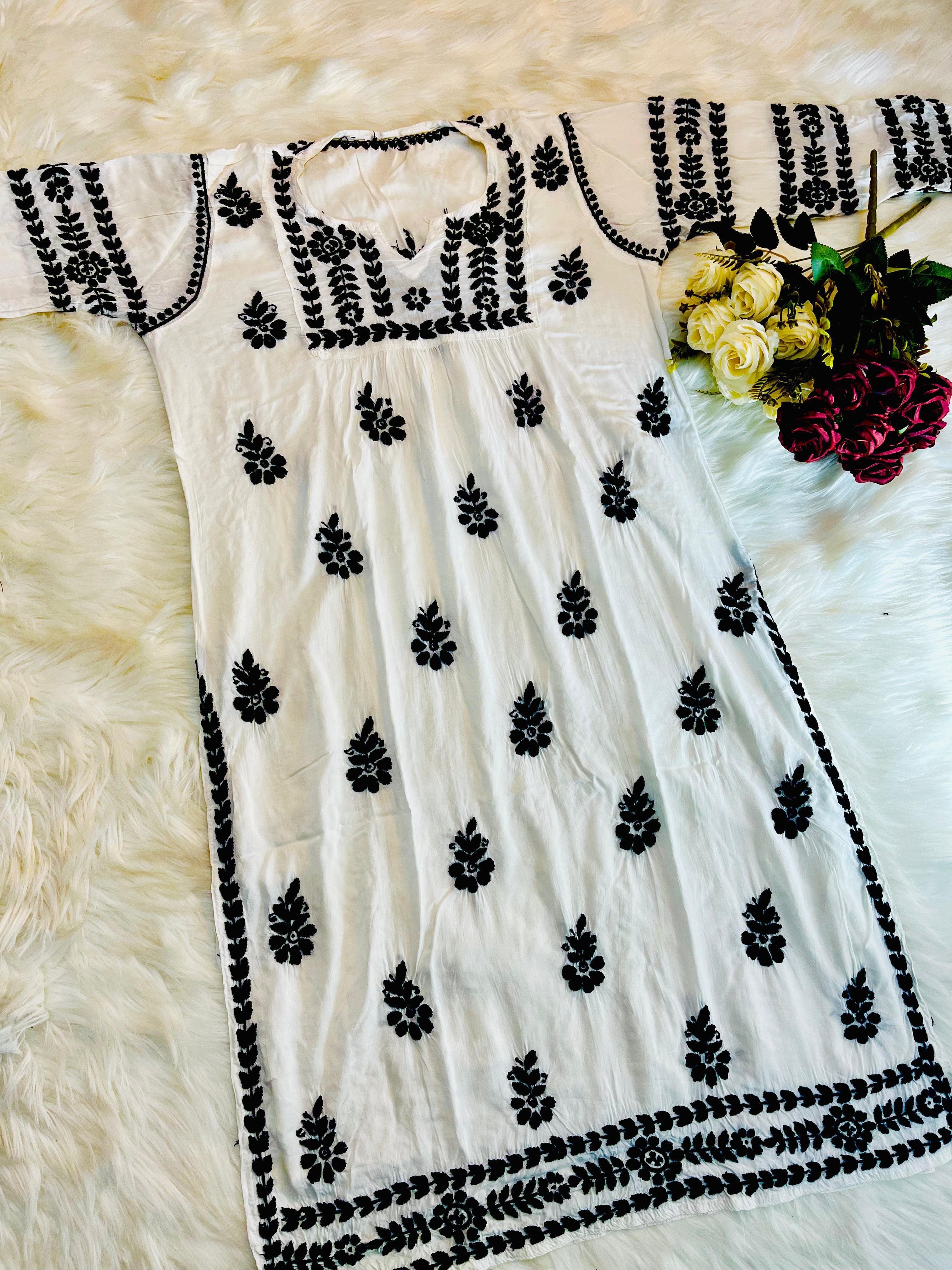 Soft and breazy heavy white and black modal set